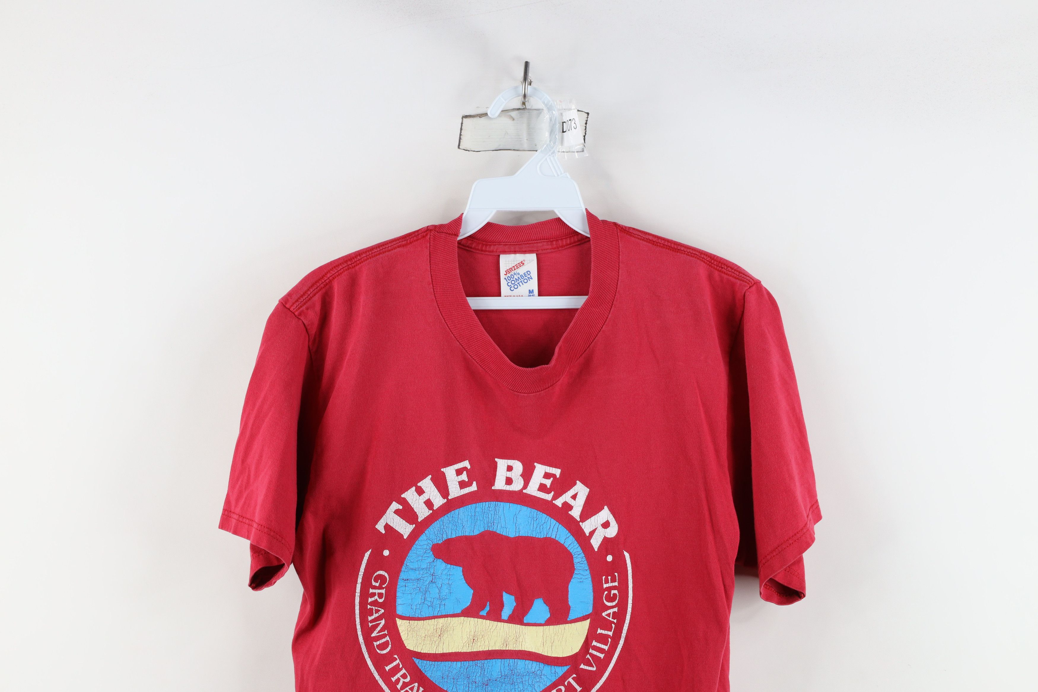 Vintage Vintage 90s Streetwear Traverse Resort Michigan T-Shirt USA Size US M / EU 48-50 / 2 - 2 Thumbnail