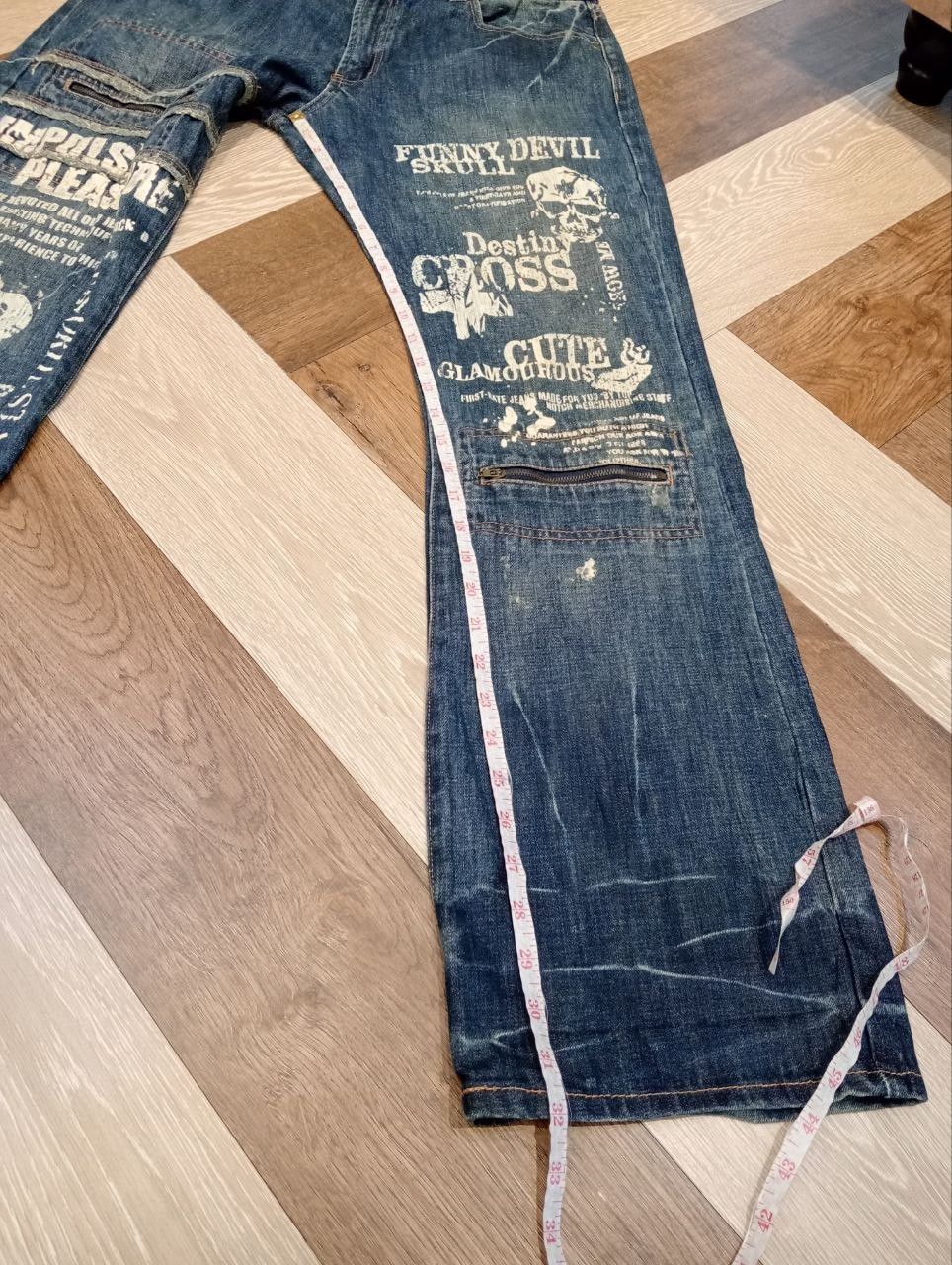 Japanese Brand JAPANESE FUNNY DEVIL SKULL BLUE DENIM PAINTED FLARED PANTS Size US 35 - 14 Thumbnail