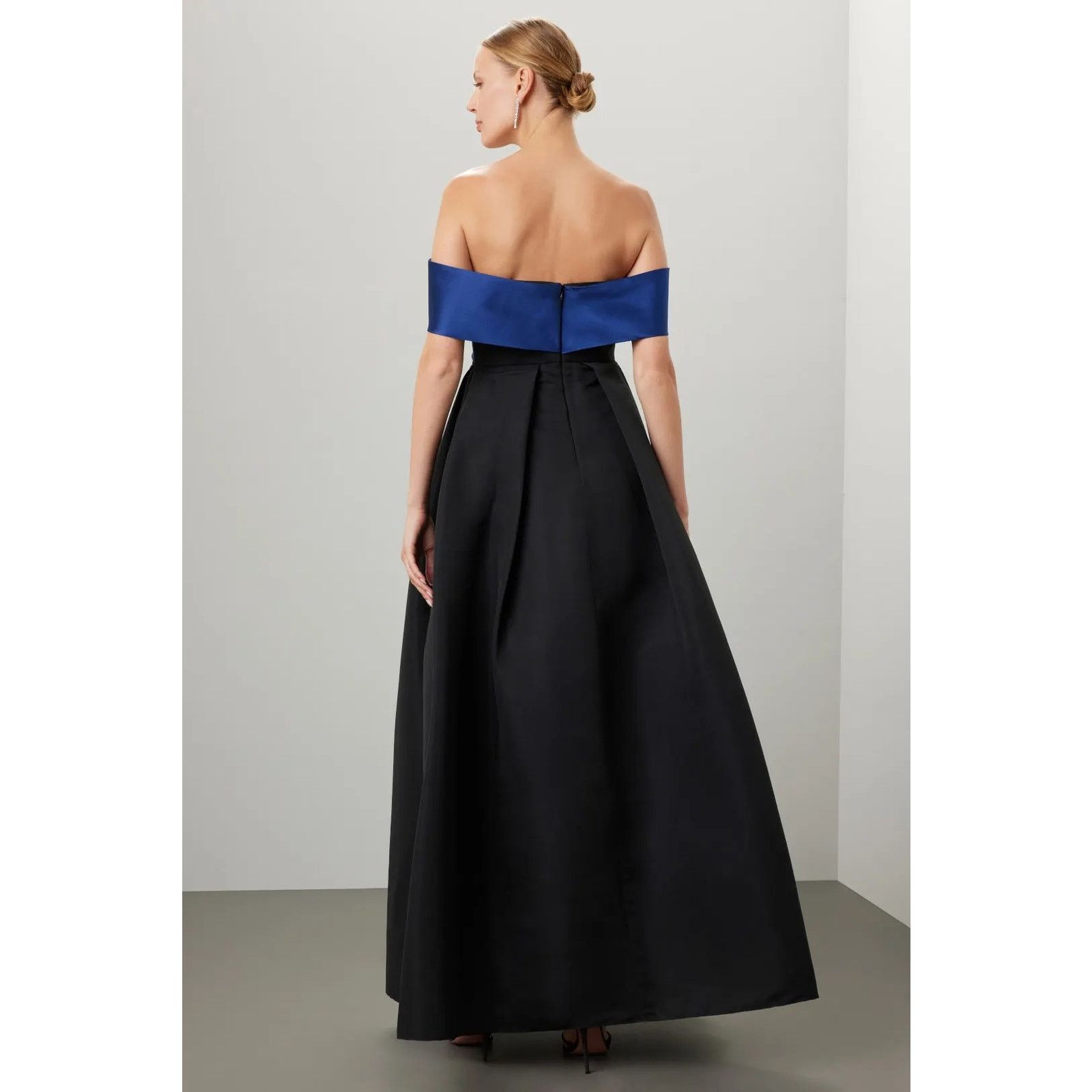 Sachin & Babi SACHIN + BABI “Kelli” Off-the-Shoulder Gown Size XS / US 0-2 / IT 36-38 - 3 Thumbnail