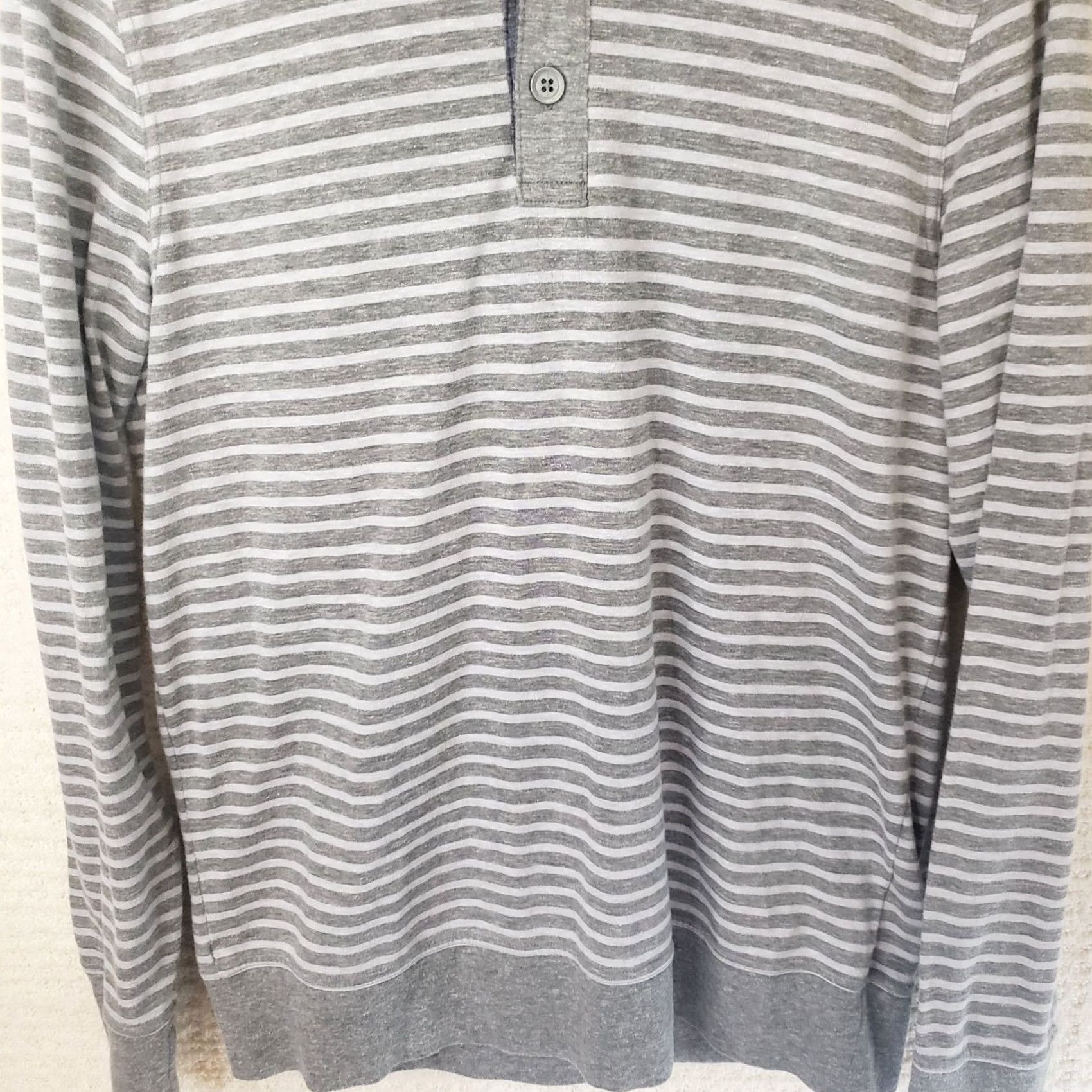 Banana Republic Banana Republic Hoodie The Vintage T Grey White Raglan Sleeve Pullover Men’s L Size US L / EU 52-54 / 3 - 3 Thumbnail