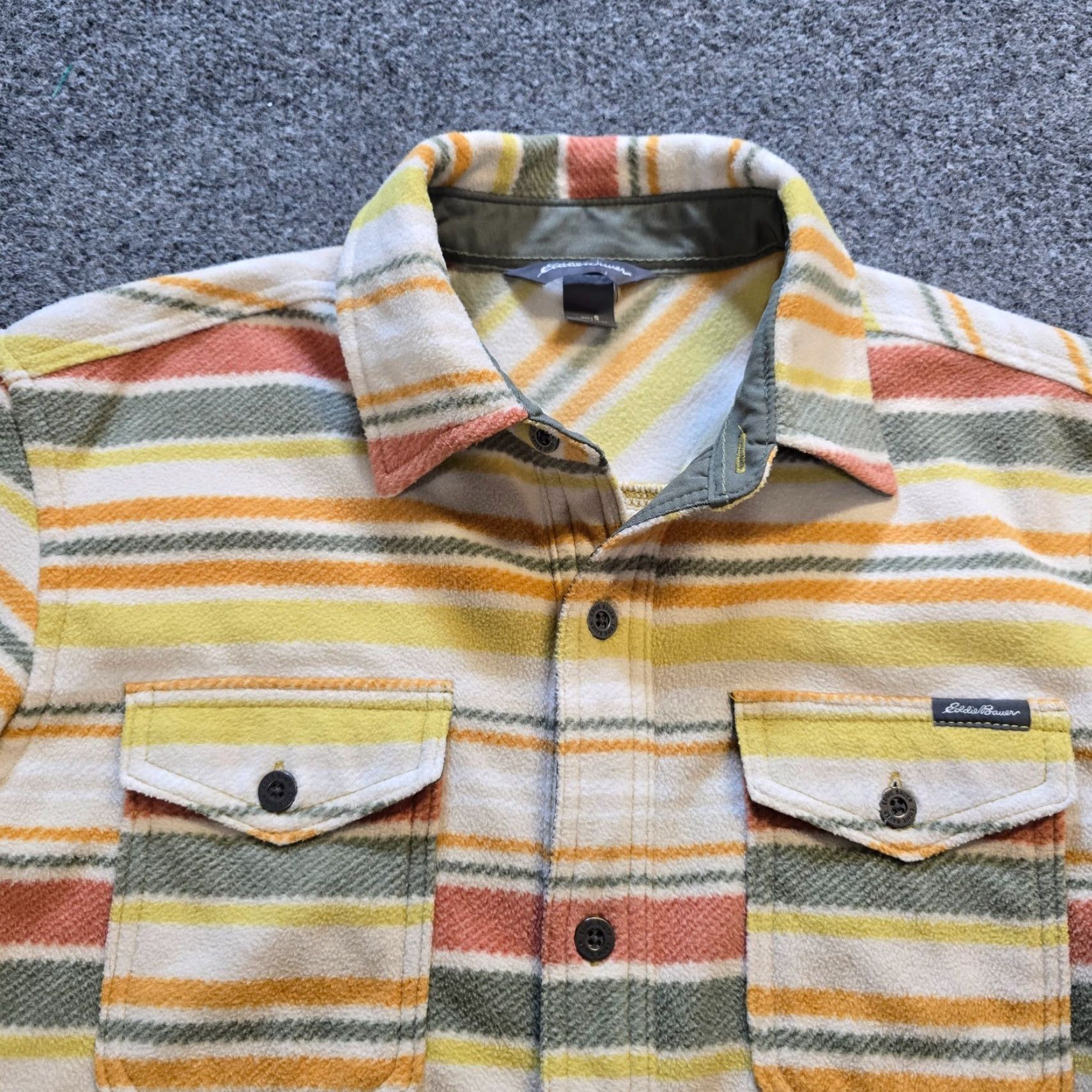 Eddie Bauer Eddie Bauer Shirt Mens Small Green Striped Fleece Button Western Casual Size US S / EU 44-46 / 1 - 2 Thumbnail