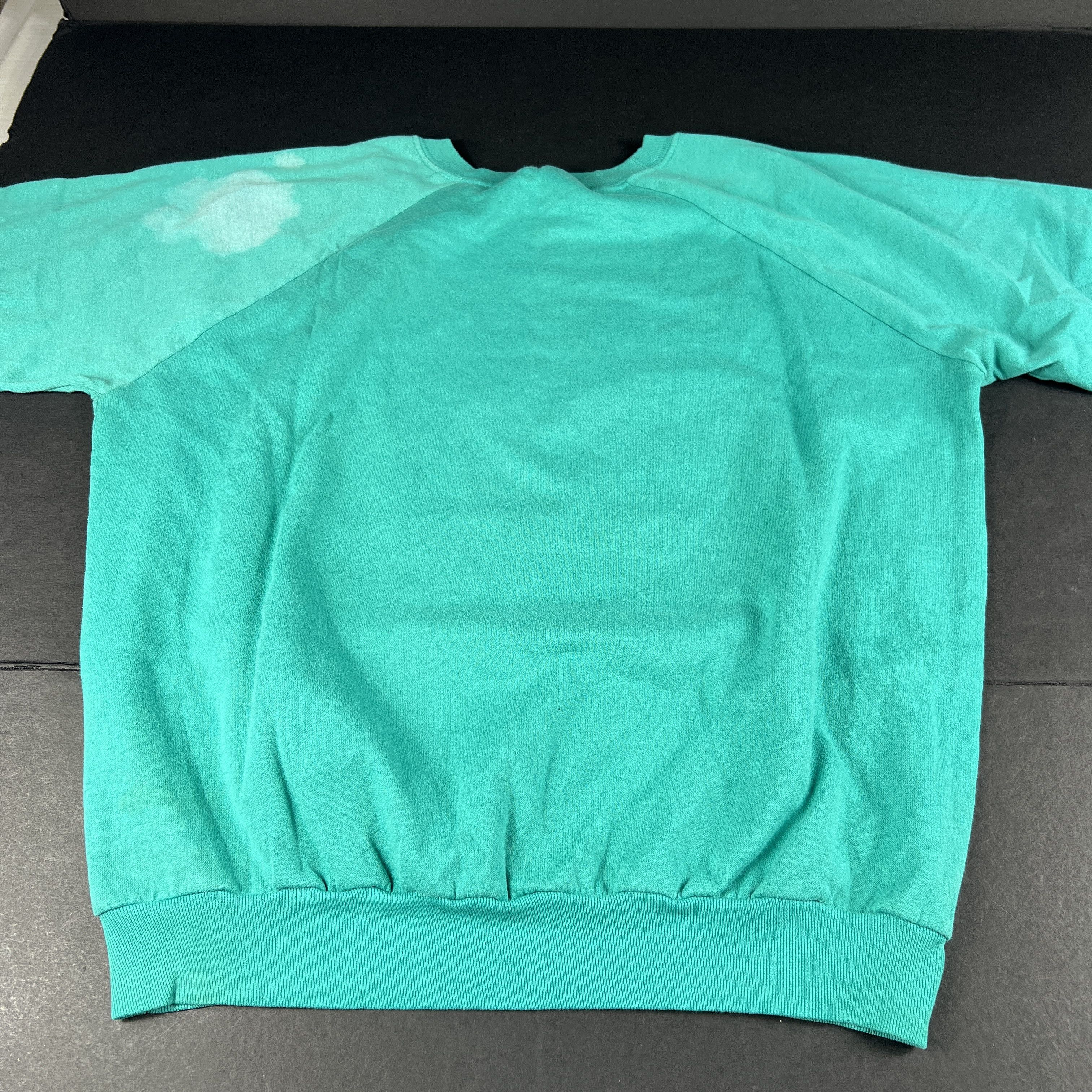 NFL × Vintage VTG 80s Miami Dolphins Sweatshirt Faded Thrashed Crewneck Size US L / EU 52-54 / 3 - 3 Thumbnail