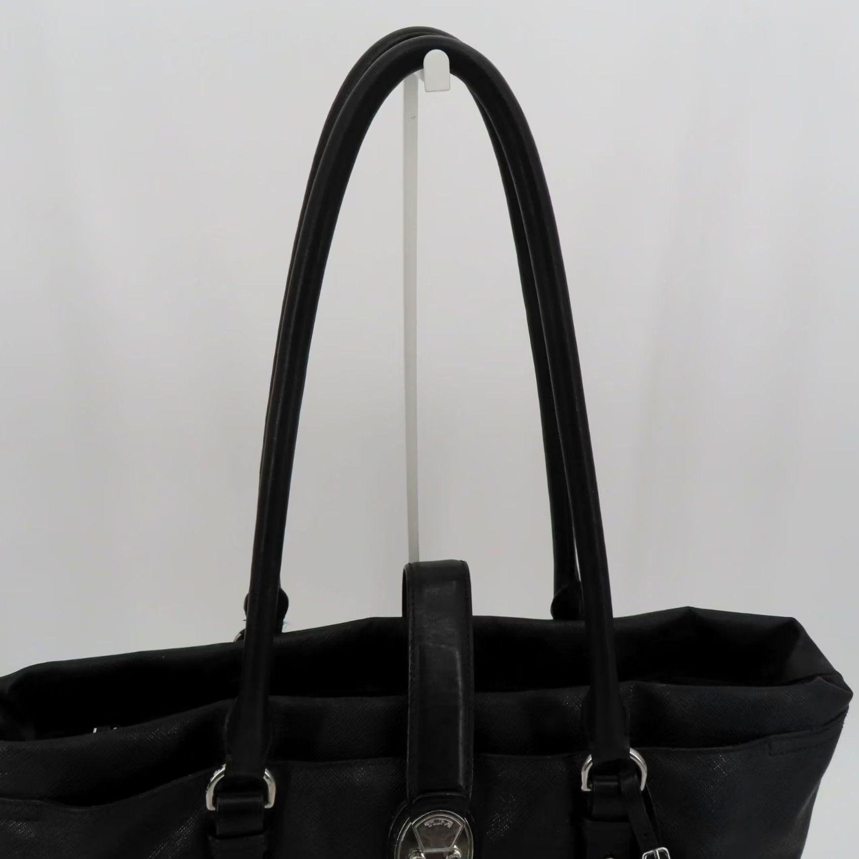 Tumi Tumi Villa Turin Tote Handbag Purse Bag Black Canvas Work Travel Commute Laptop Bag 73105D2 Size ONE SIZE - 2 Thumbnail