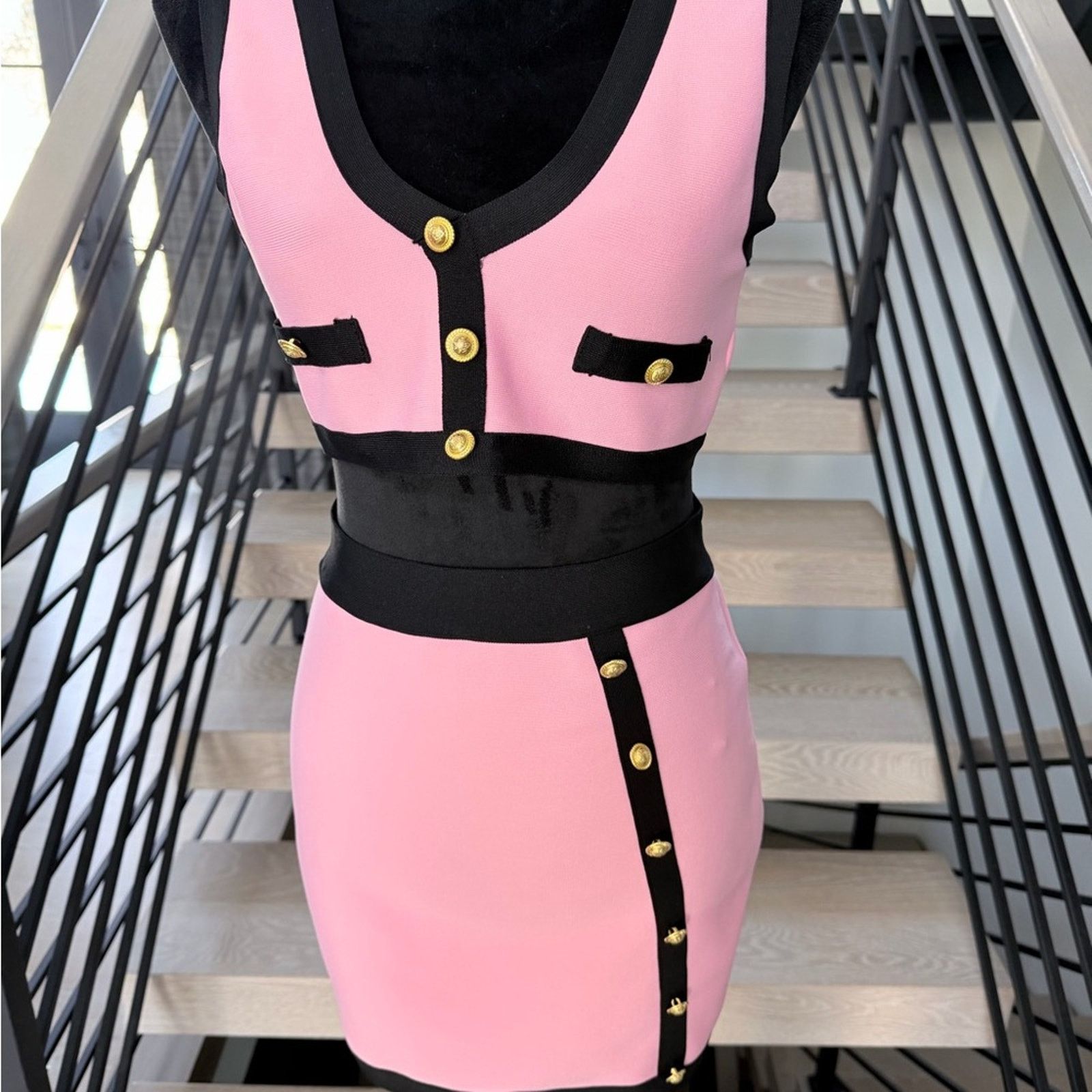 Other Pink and Black 3 piece skirt set with Gold Accents size S Size 27" / US 4 / IT 40 - 10 Thumbnail
