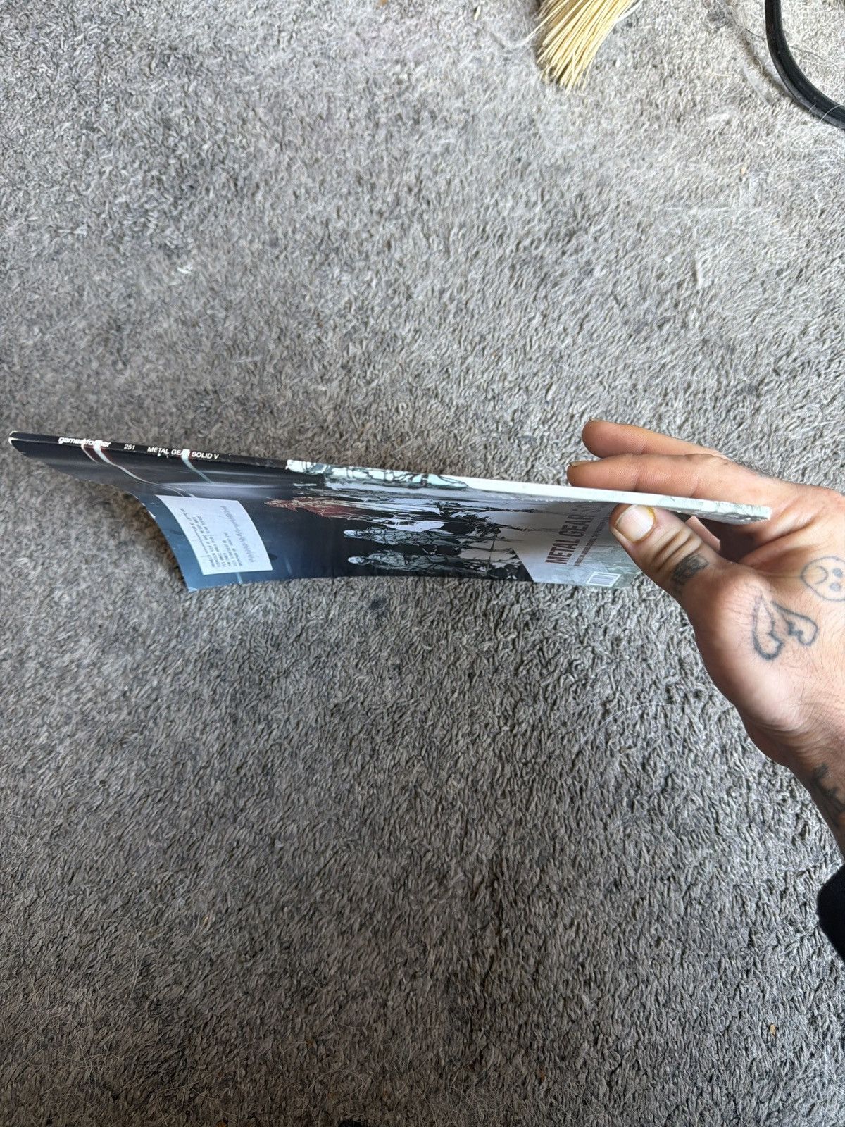 Hypebeast 2014 Game Informer Volume XXIV Number 3 Issue 251 Size ONE SIZE - 3 Thumbnail