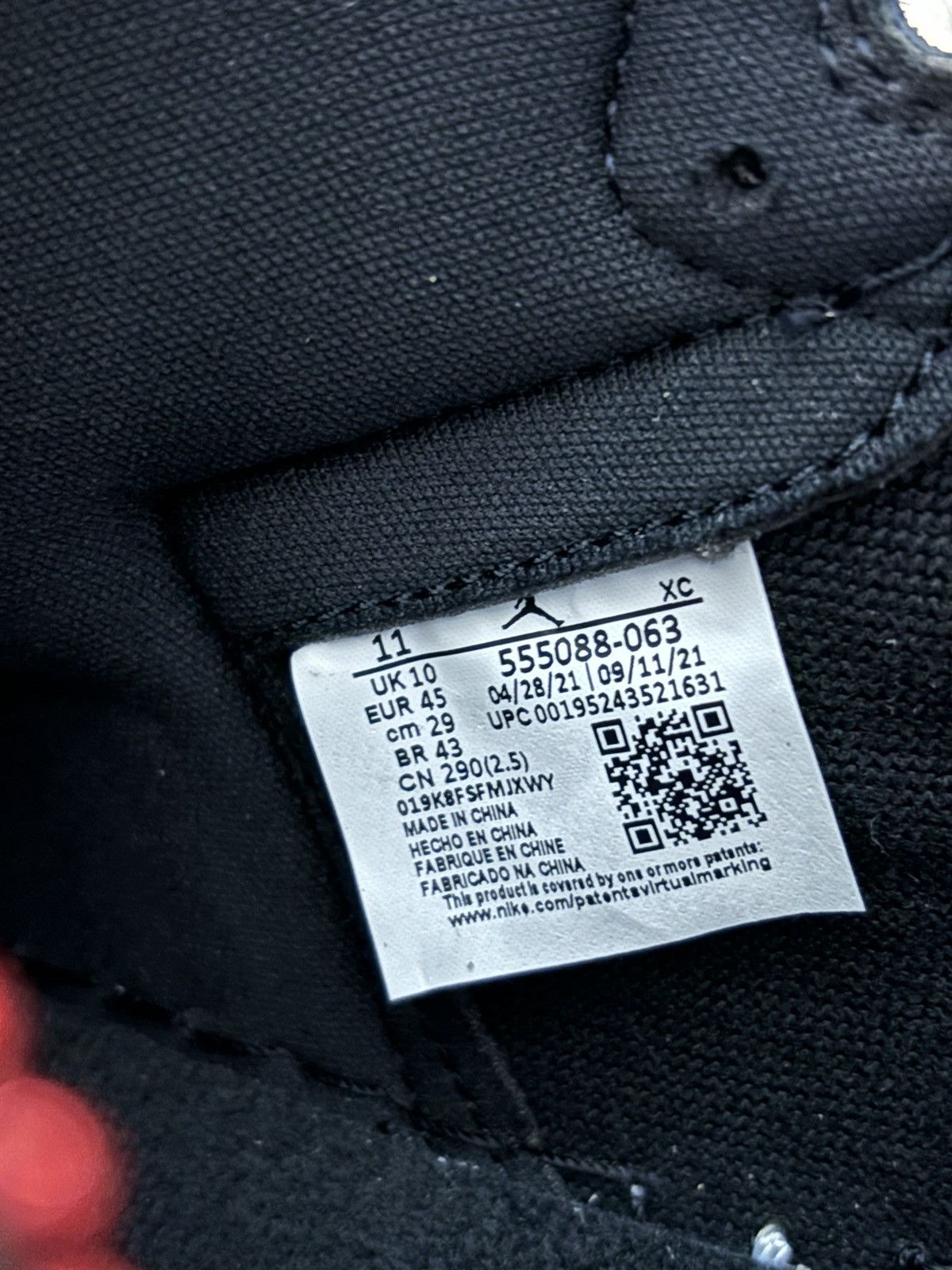 Jordan Brand Air Jordan 1 Retro High OG Patent Bred Size US 11 / EU 44 - 13 Thumbnail