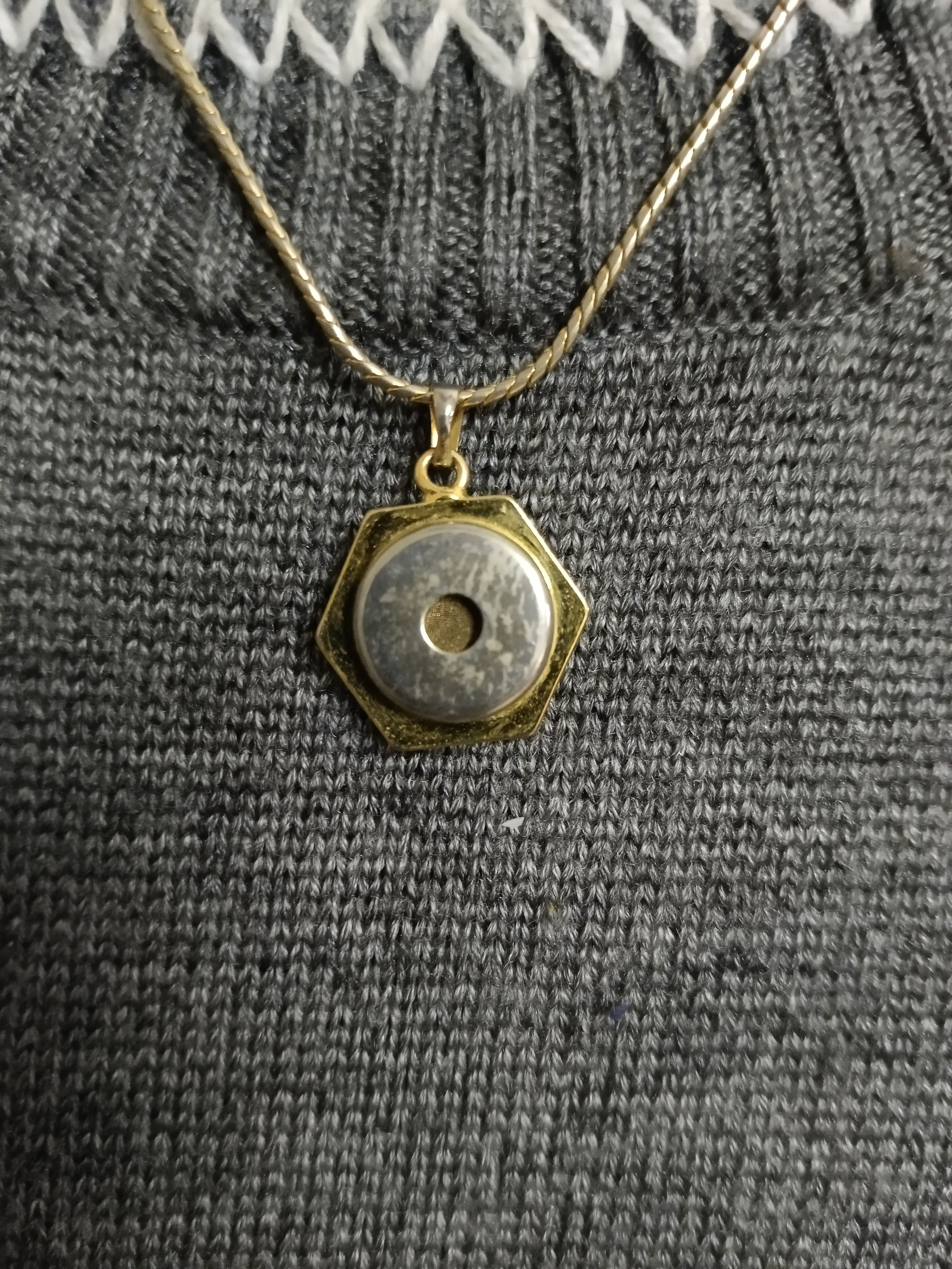 Dior Vintage Christian Dior Hexagon Diffuser Necklace Size ONE SIZE - 3 Thumbnail