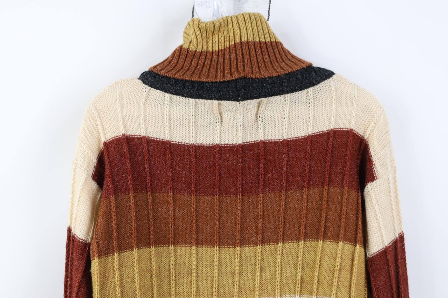 Vintage Vintage 70s Streetwear Earth Tone Chunky Turtleneck Sweater Size L / US 10 / IT 46 - 10 Thumbnail