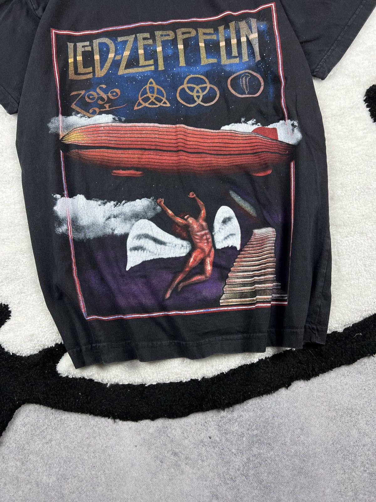Band Tees Vintage Led Zeppelin 2000’s Zoso Overprinted Y2K Tee Shirt Size US M / EU 48-50 / 2 - 4 Thumbnail
