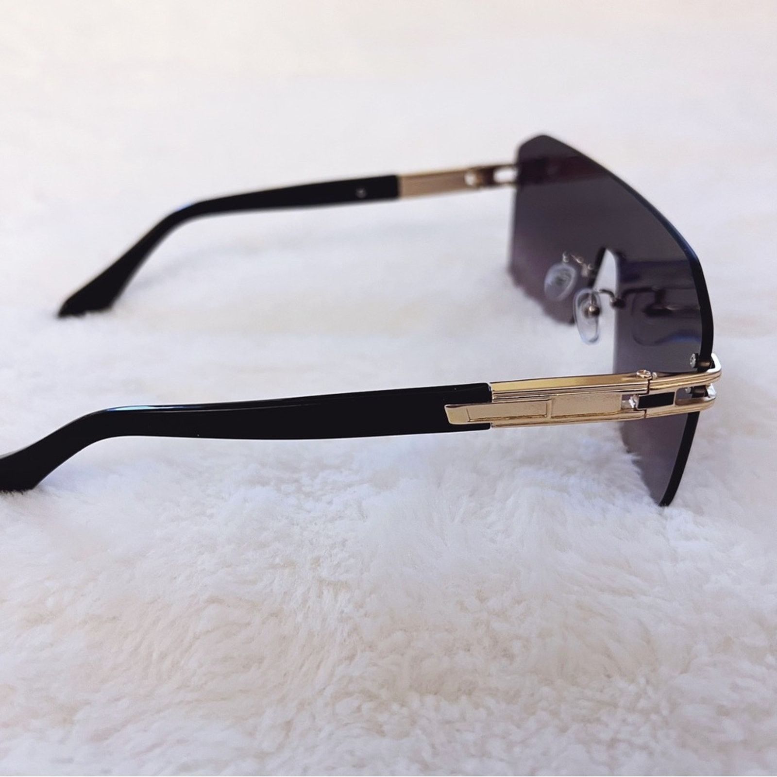 Other Sadie Black Oversized Rimless Flat-Top Sunglasses Size ONE SIZE - 8 Thumbnail