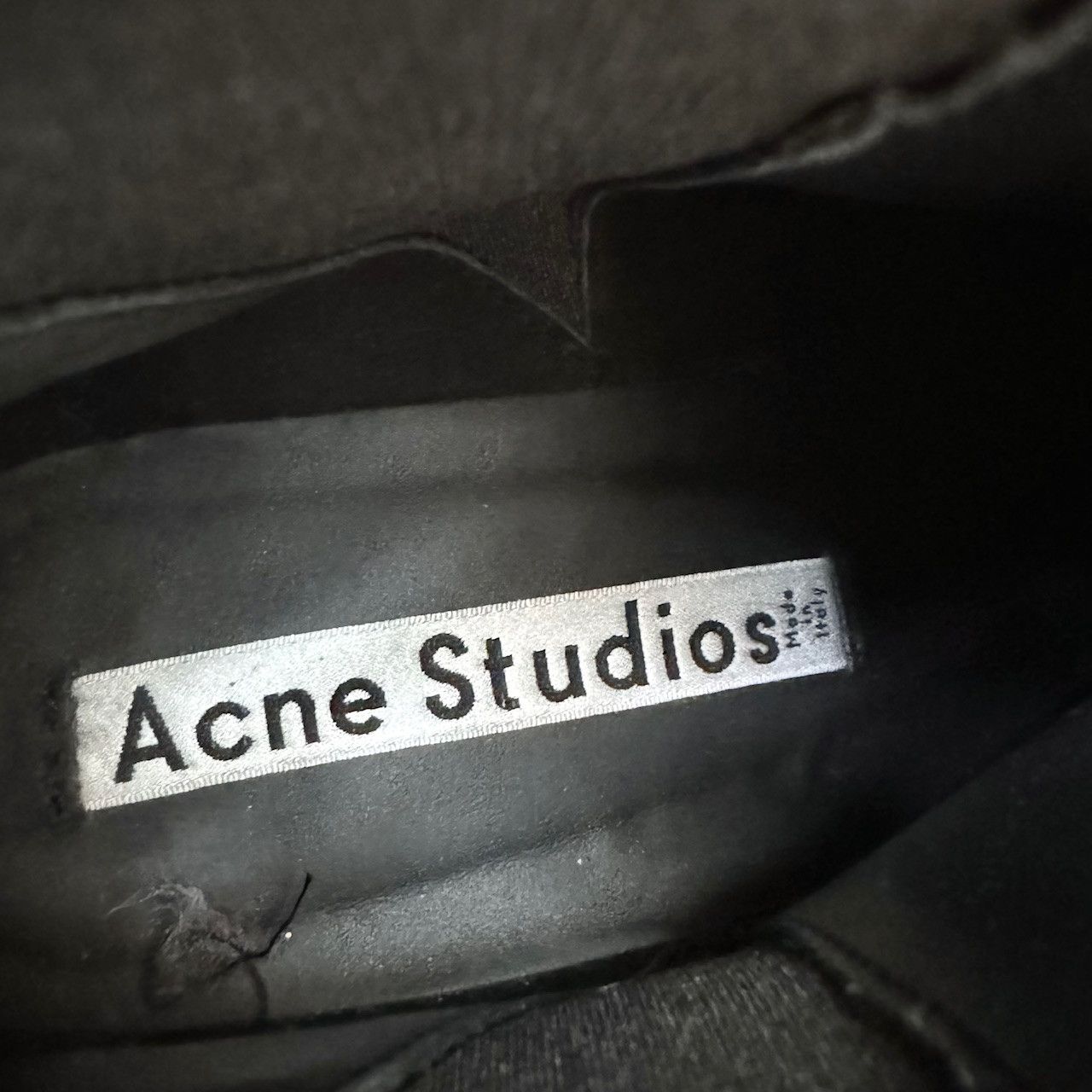 Acne Studios Acne Studios Jensen Green Suede Chelsea Ankle Booties Size US 7 / IT 37 - 9 Thumbnail