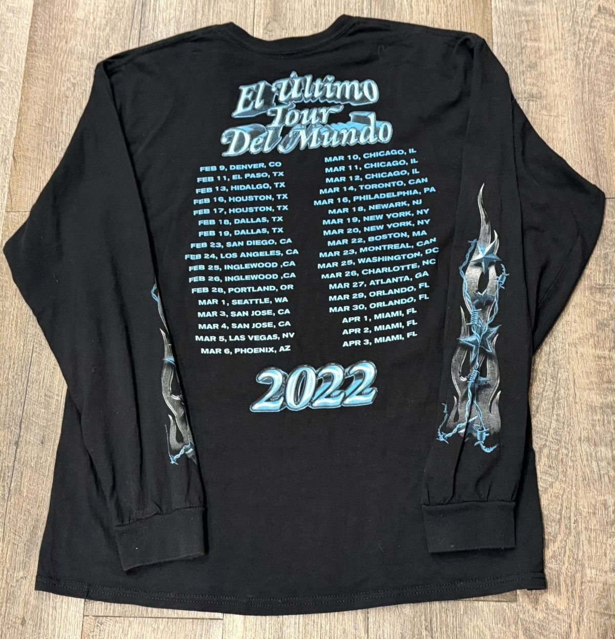 Other Bad Bunny El Ultimo Tour Del Mundo 2022 Shirt Large Size US L / EU 52-54 / 3 - 3 Thumbnail