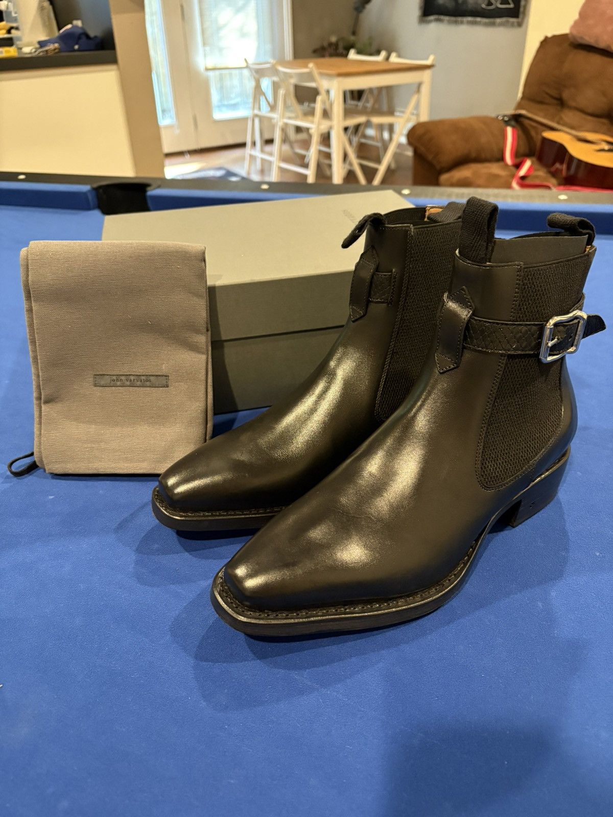 John Varvatos Black Cow Leather Chelsea Boot Size US 8.5 / EU 41-42 - 1 Thumbnail