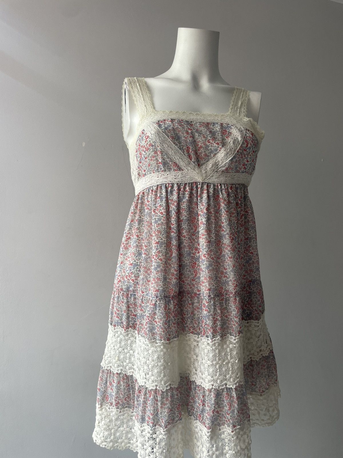 Vintage 00’s forever mew dress Size S / US 4 / IT 40 - 6 Thumbnail