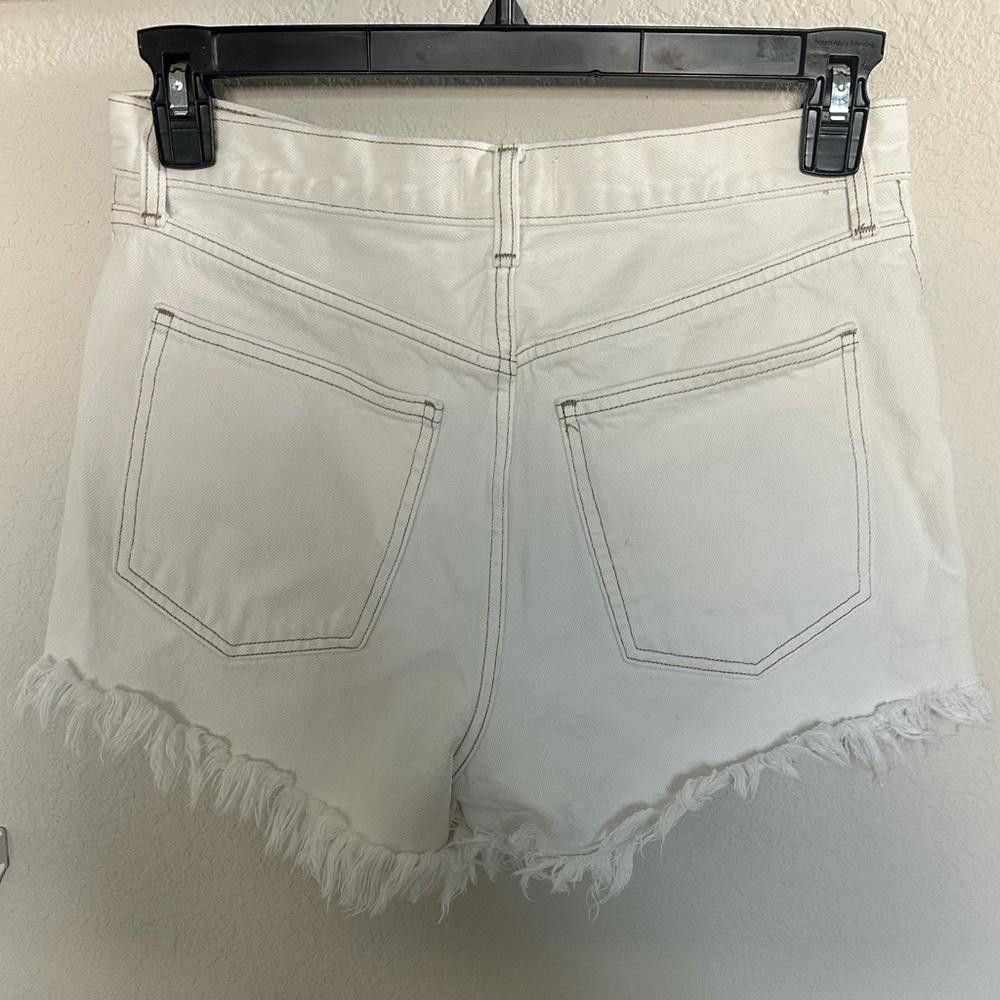 Abercrombie & Fitch Abercrombie & Fitch High-Rise Denim Frayed Shorts White 29/8 Size 29" - 7 Thumbnail