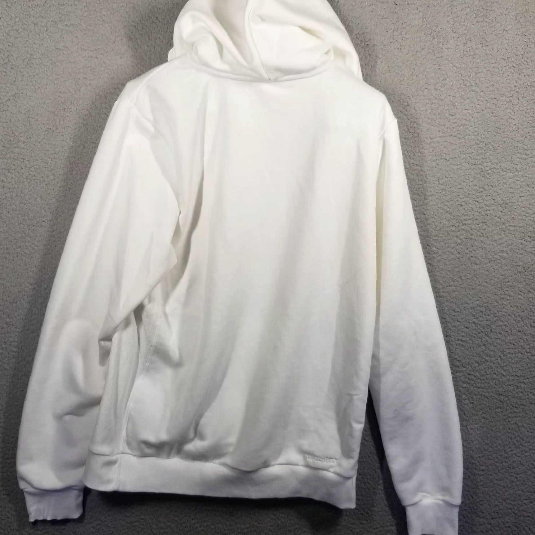 Nike VINTAGE Nike Kobe Basketball Hoodie Pullover Mens Medium Tall White Fleece 90s Training Size US M / EU 48-50 / 2 - 2 Thumbnail