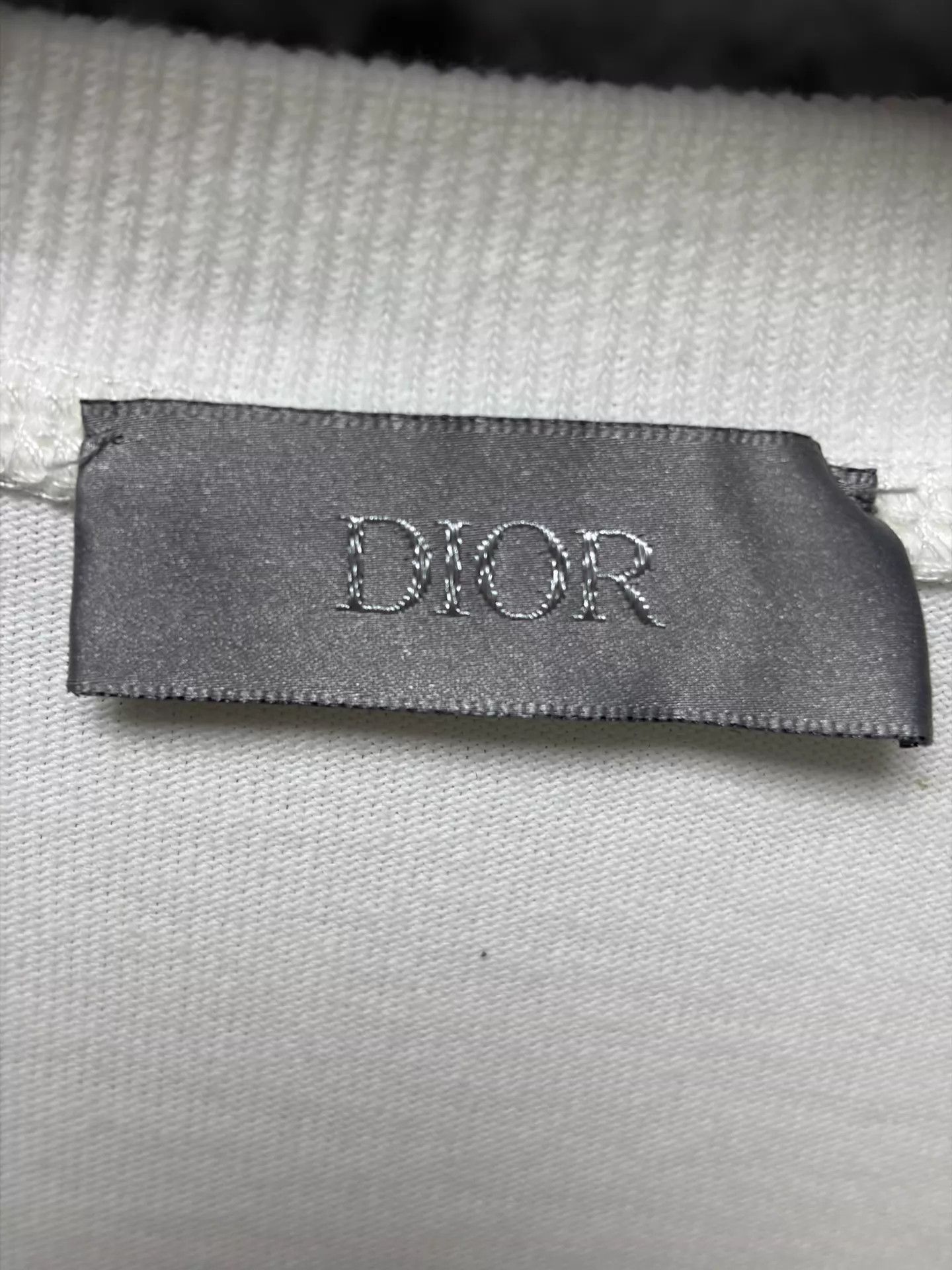 Dior DIOR White Side Logo Long Sleeve Sweatshirt Size S Size US S / EU 44-46 / 1 - 3 Thumbnail