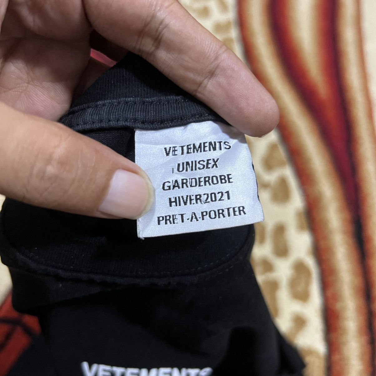 Vetements Vintage VETEMENS Luxury T Shirt Size US L / EU 52-54 / 3 - 5 Thumbnail