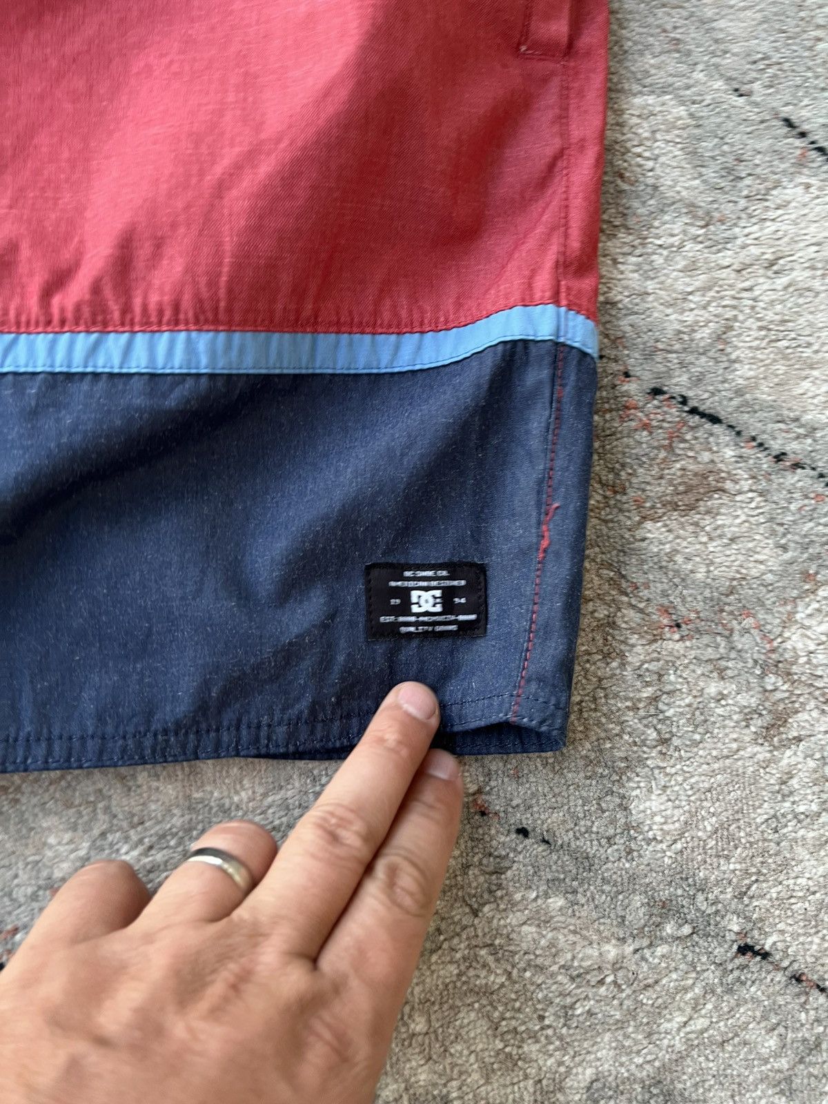 DC DC Shoes Shorts Size US 36 / EU 52 - 2 Thumbnail