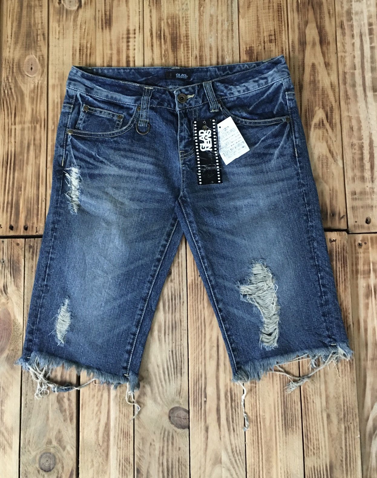Japanese Brand Glad News Distressed Denim Shorts Size US 31 - 1 Thumbnail