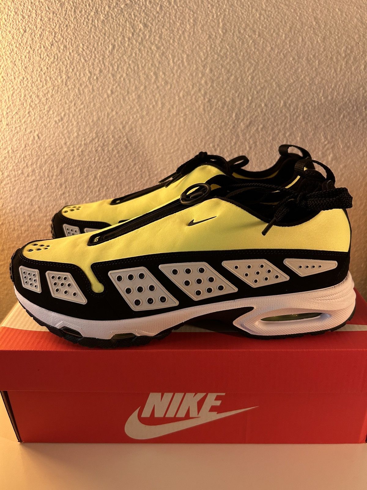 Nike Nike air max SNDR Size US 9 / EU 42 - 1 Thumbnail