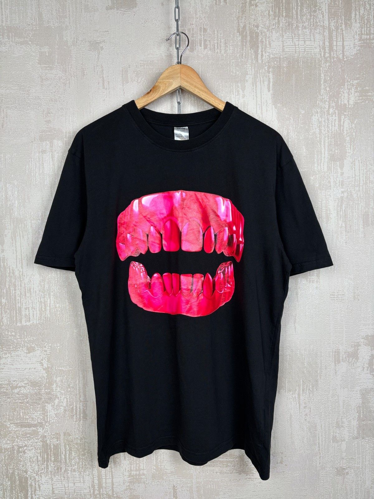 Ikea IKEA Giltig Katie Teeth 3D Print T-shirt Size L Size US L / EU 52-54 / 3 - 1 Thumbnail