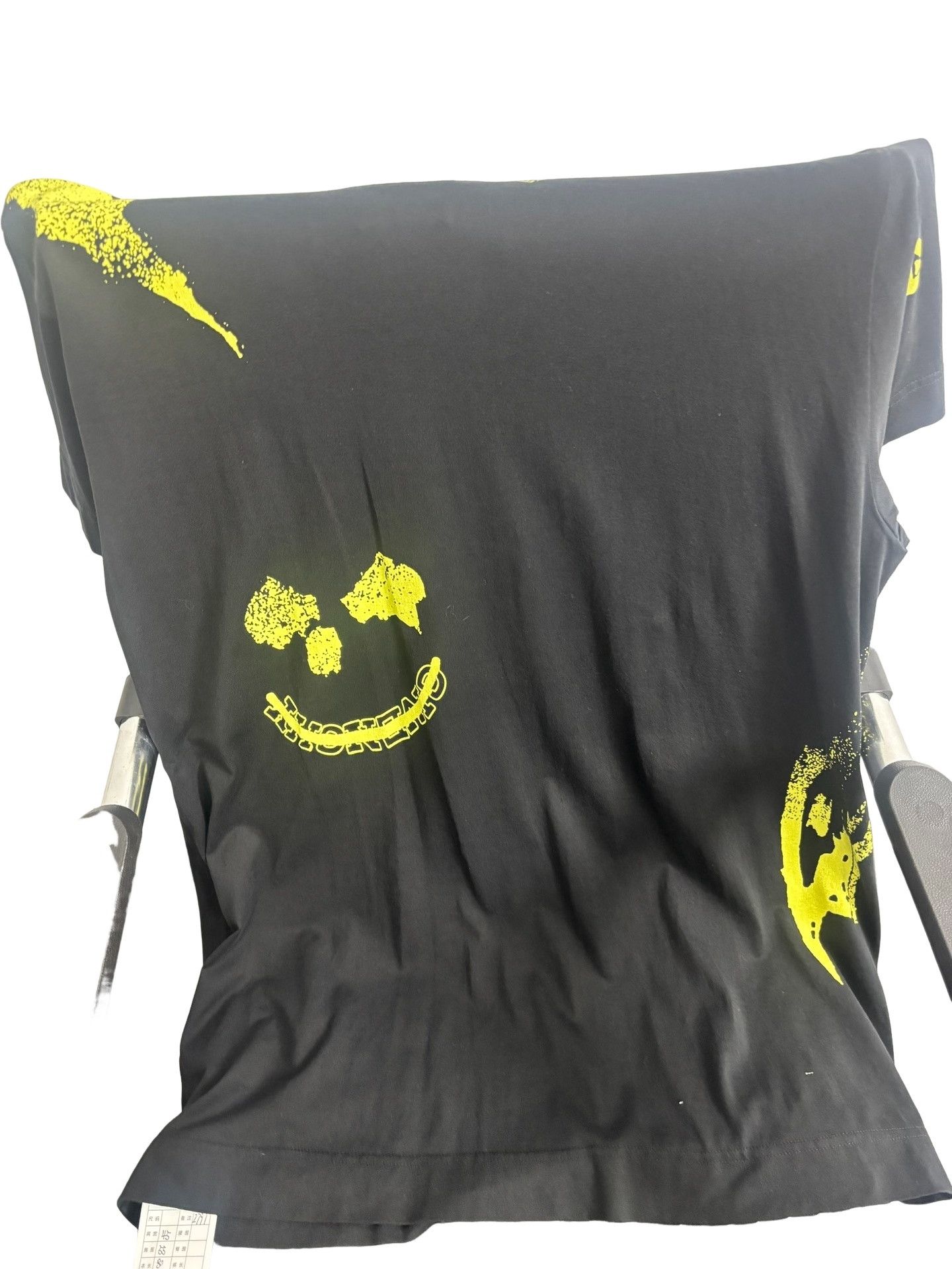 Givenchy Givenchy Smiley Graphic Print T-Shirt XS Size US XS / EU 42 / 0 - 1 Thumbnail