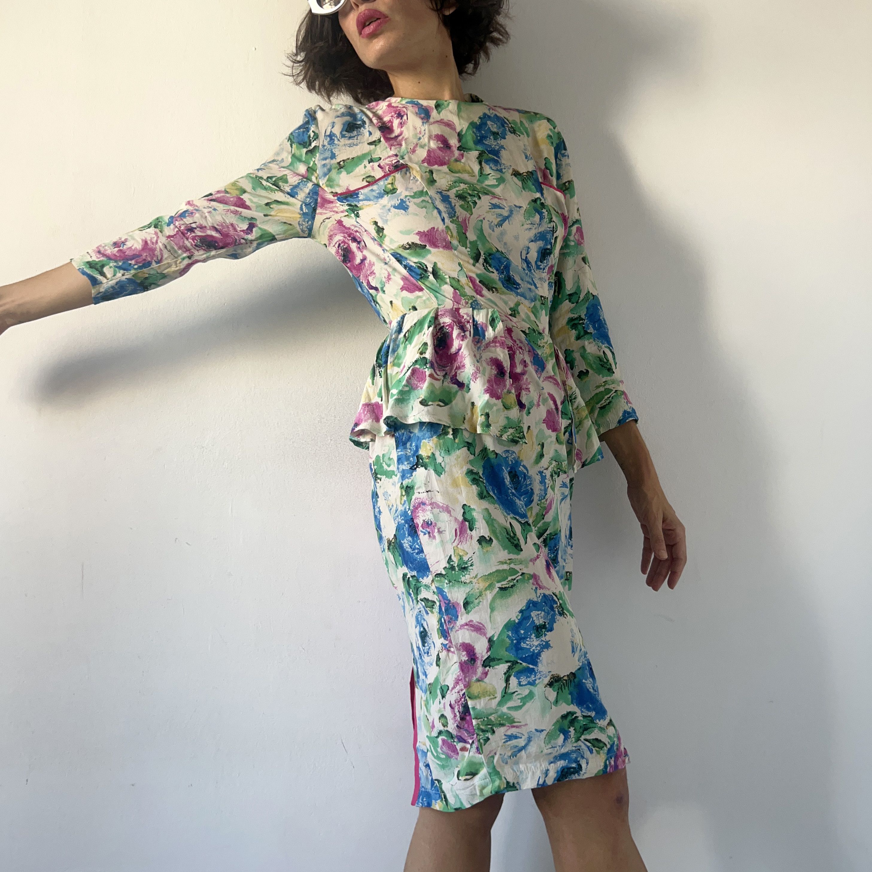 Vintage Vintage 70s white floral peplum dress Size M / US 6-8 / IT 42-44 - 4 Thumbnail