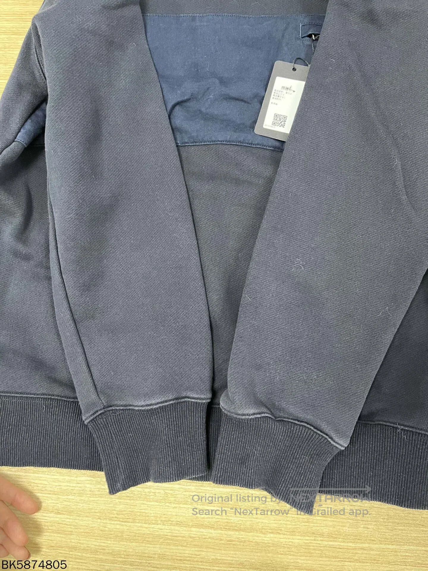 Prada prada logo crew neck sweatshirt size M. Size US M / EU 48-50 / 2 - 4 Thumbnail