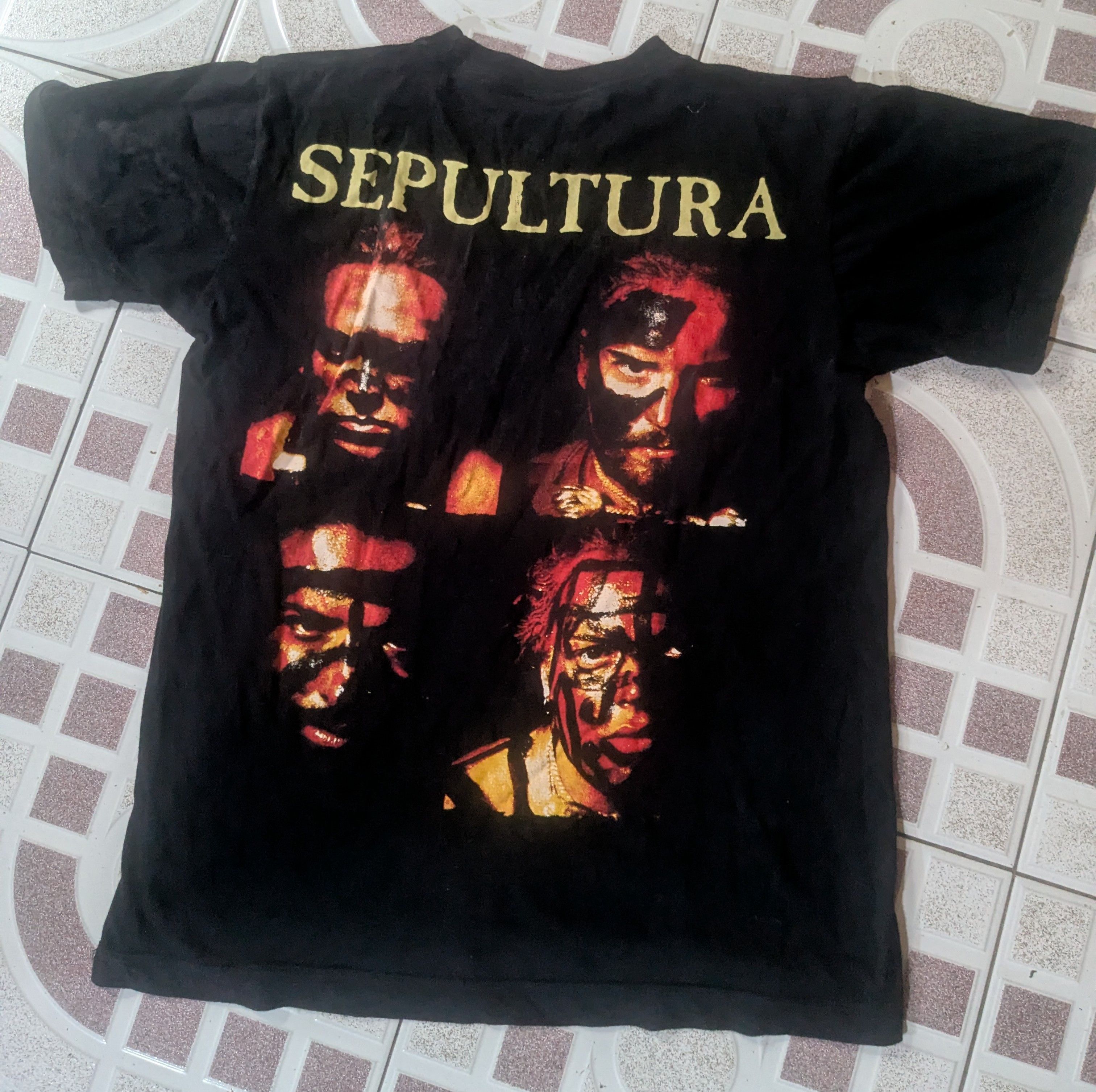 Vintage sepultura roots backhit tshirt Size US M / EU 48-50 / 2 - 2 Thumbnail