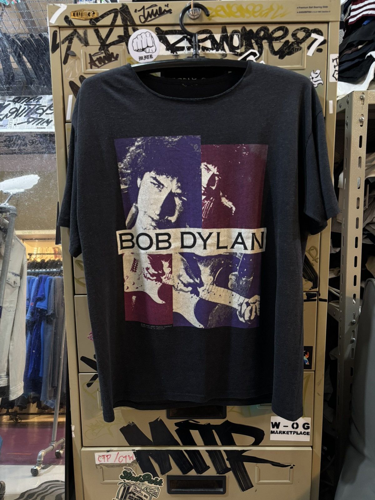 Other Vintage Bob dylan tee 80’s Size US L / EU 52-54 / 3 - 1 Thumbnail