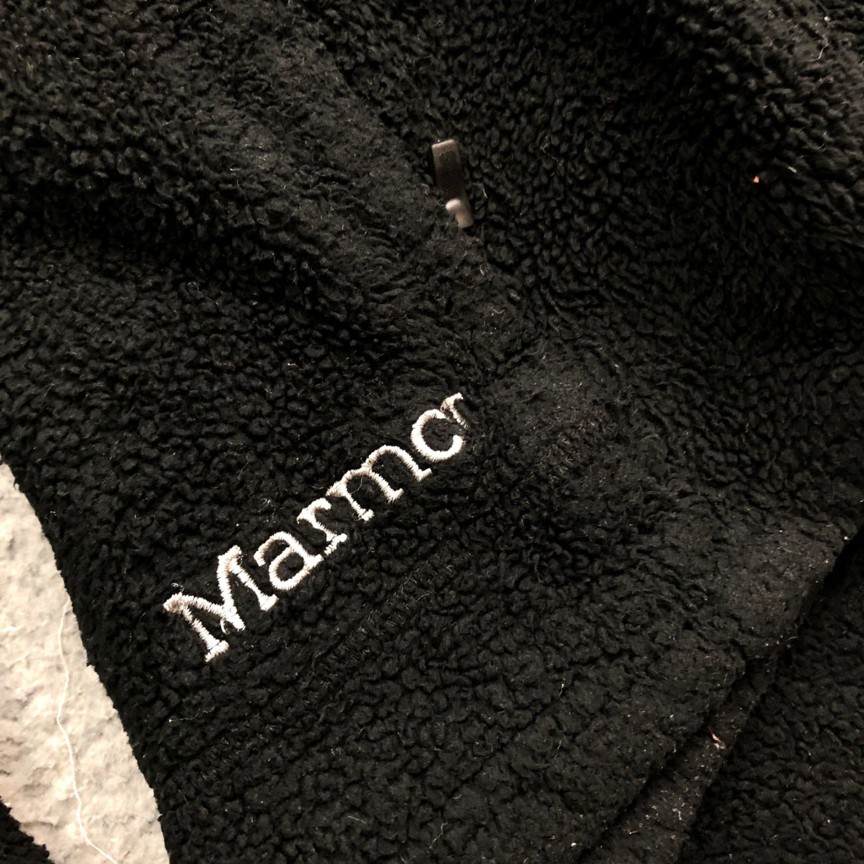 Marmot Marmot Sherpa Hoodie Jacket Women's M Full Zip Black Embroidered Pockets Hooded Size M / US 6-8 / IT 42-44 - 6 Thumbnail