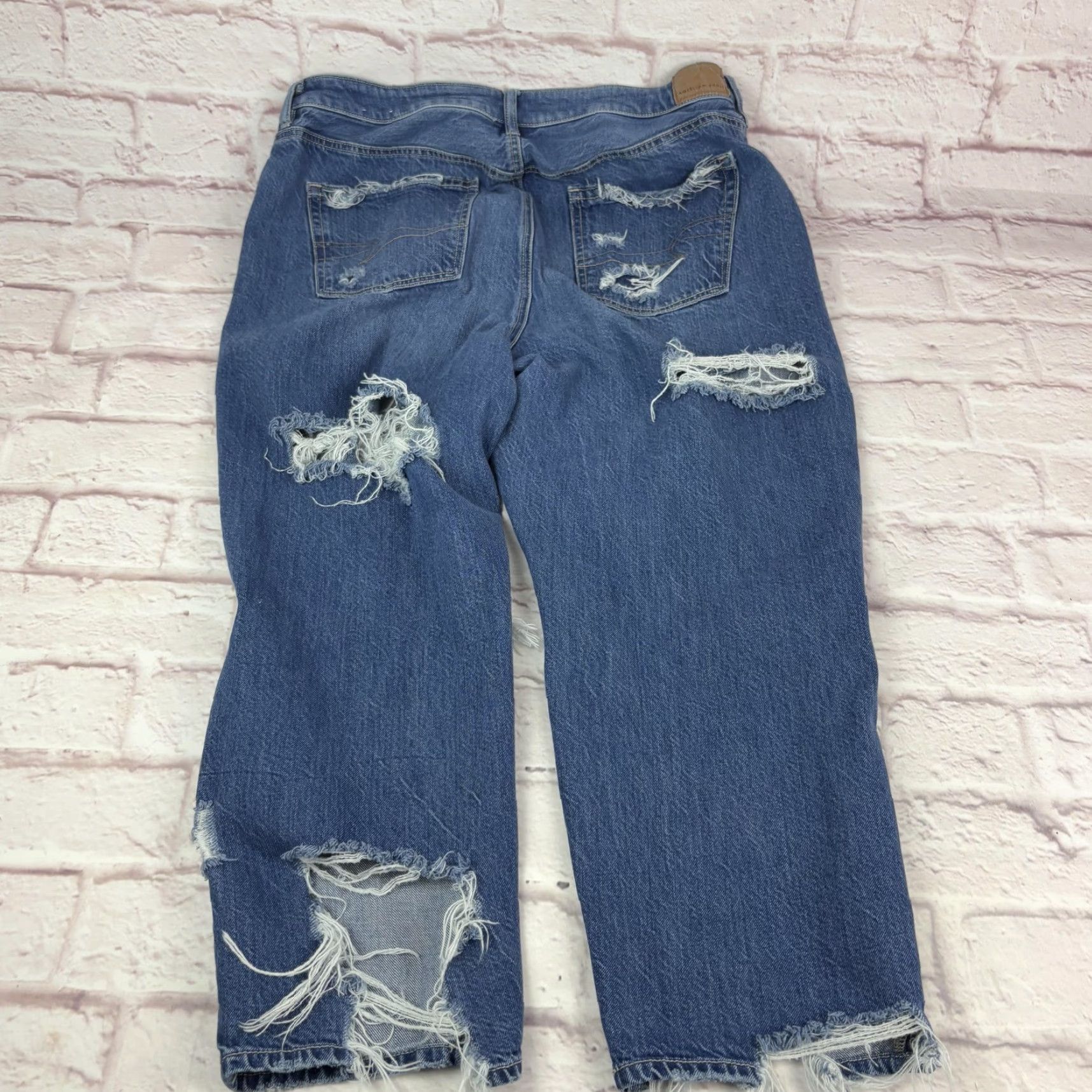 American Eagle Outfitters American Eagle Jeans Womens 14 X-Short Blue Mom Jean Distressed Ripped Cropped Size 36" / US 14 / IT 50 - 7 Thumbnail