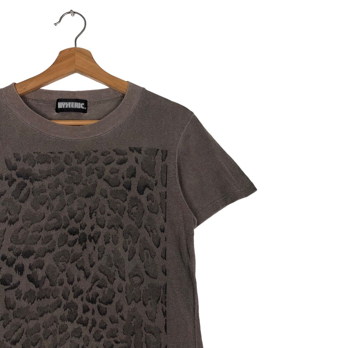 Hysteric Glamour 🔥Hysteric Glamour T-Shirt Short Sleeve Leopard Overprint Size US S / EU 44-46 / 1 - 6 Thumbnail