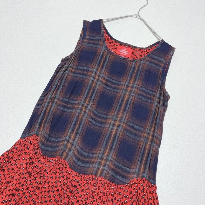Vivienne Westwood Vivienne Westwood Knee-length dress with floral pattern pa Size S / US 4 / IT 40 - 2 Thumbnail