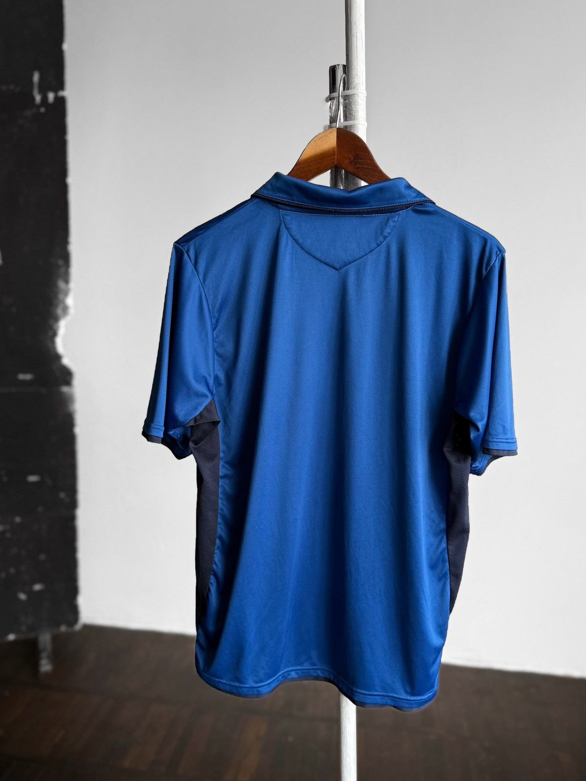 Umbro Umbro England Mens Vintage 00s Training Jersey Polo Blue Size US M / EU 48-50 / 2 - 2 Thumbnail