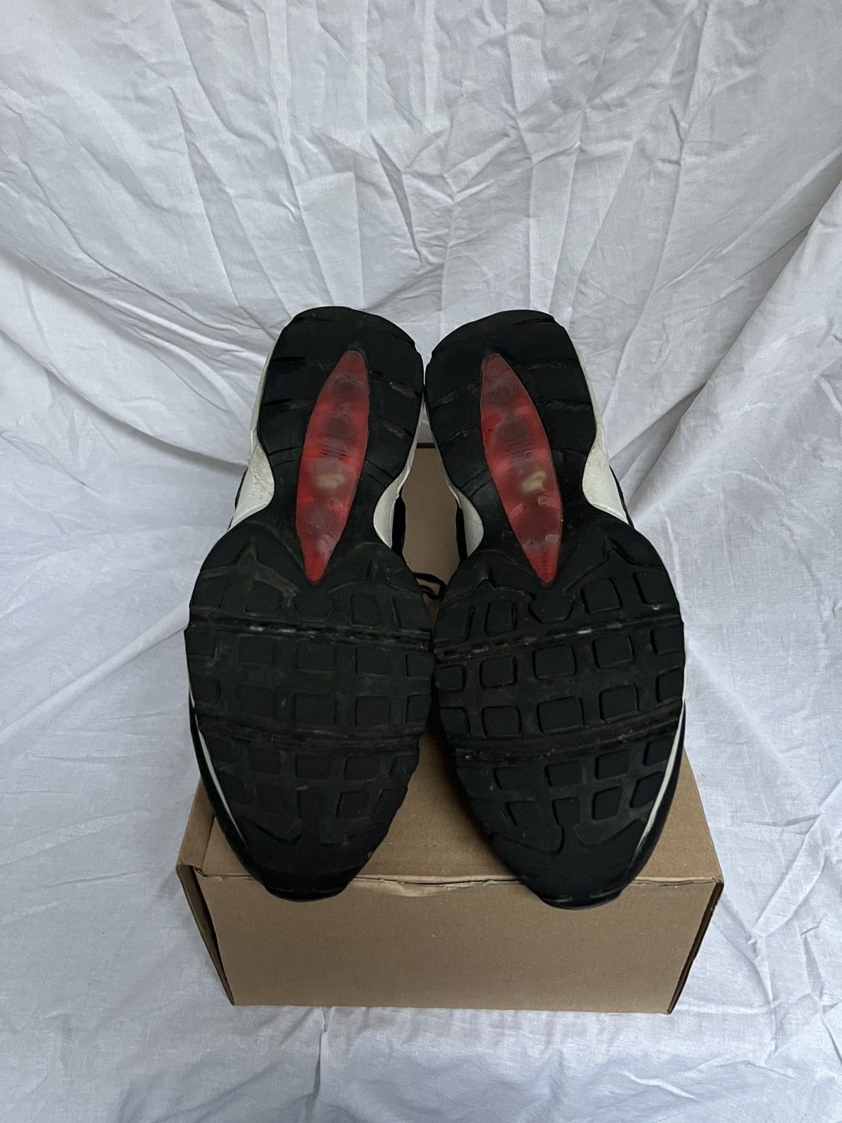 Nike Nike Air Max 95 Premium « Black Varsity Red »🍷 Size US 10 / EU 43 - 5 Thumbnail