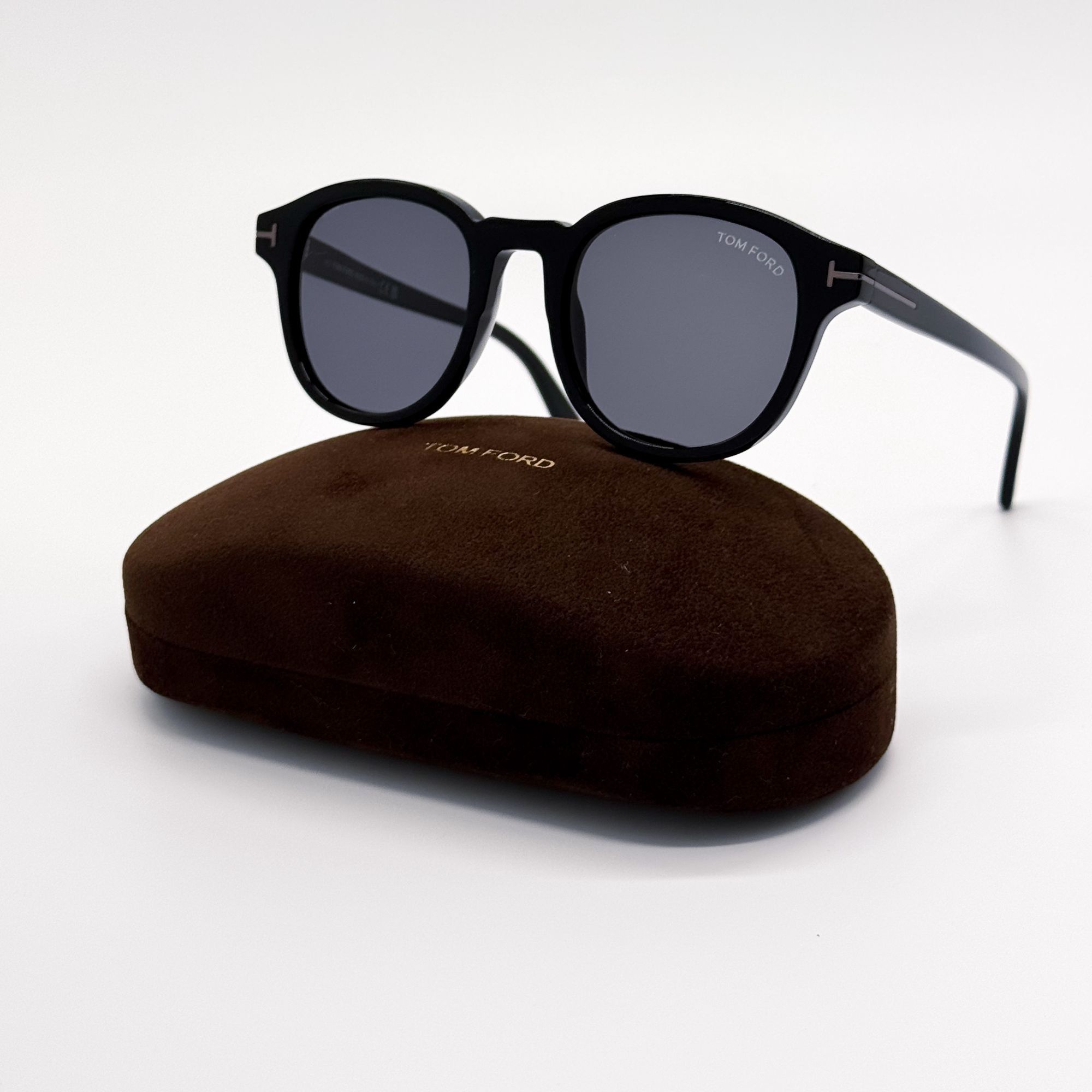 Tom Ford Black / Smoke Ft0733 01a Tf 733 Gino Square Sunglasses