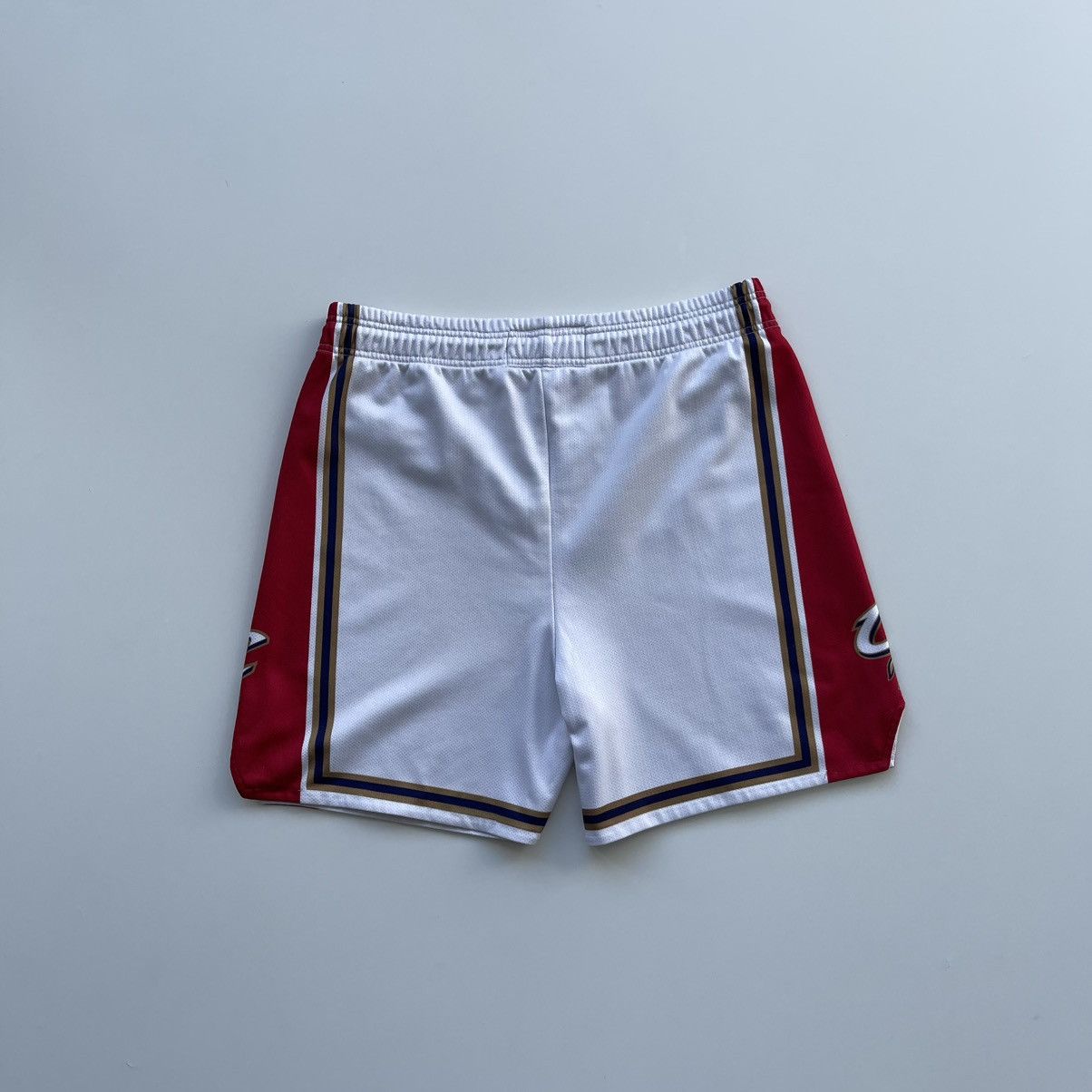 Champion × NBA × Vintage Champion Cavs Cavaliers Cleveland 90’s NBA Shorts Vintage Size US 34 / EU 50 - 3 Thumbnail