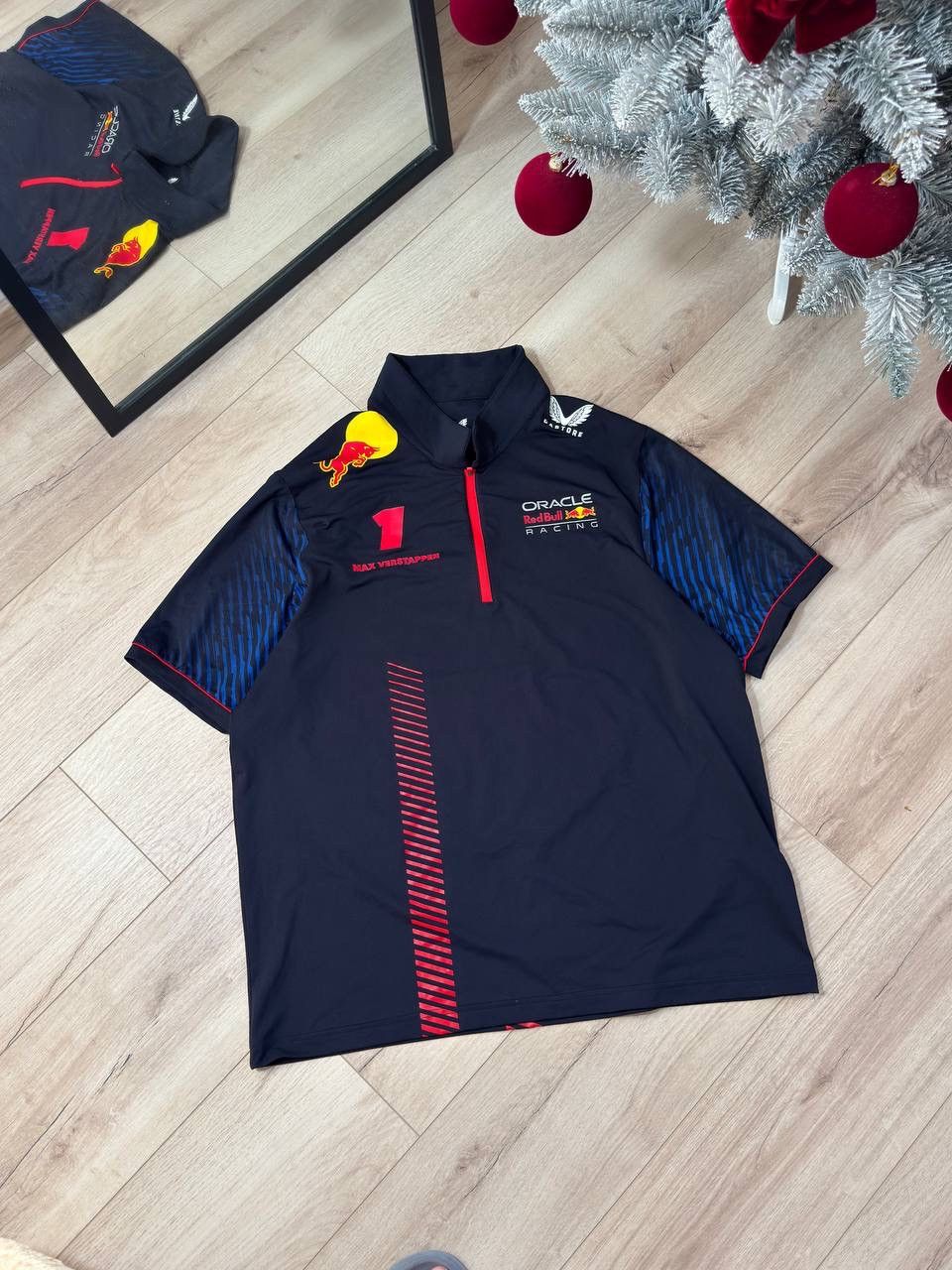 Castore Oracle Red Bull Racing f1 Max Verstappen Team Polo Shirt Size US XXL / EU 58 / 5 - 1 Thumbnail