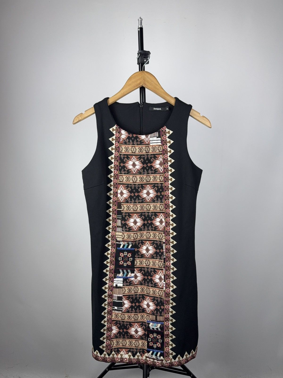 Desigual Avant Garde Desigual Ethnic Tapestry Bodycon Dress Size 38 Size S / US 4 / IT 40 - 1 Thumbnail