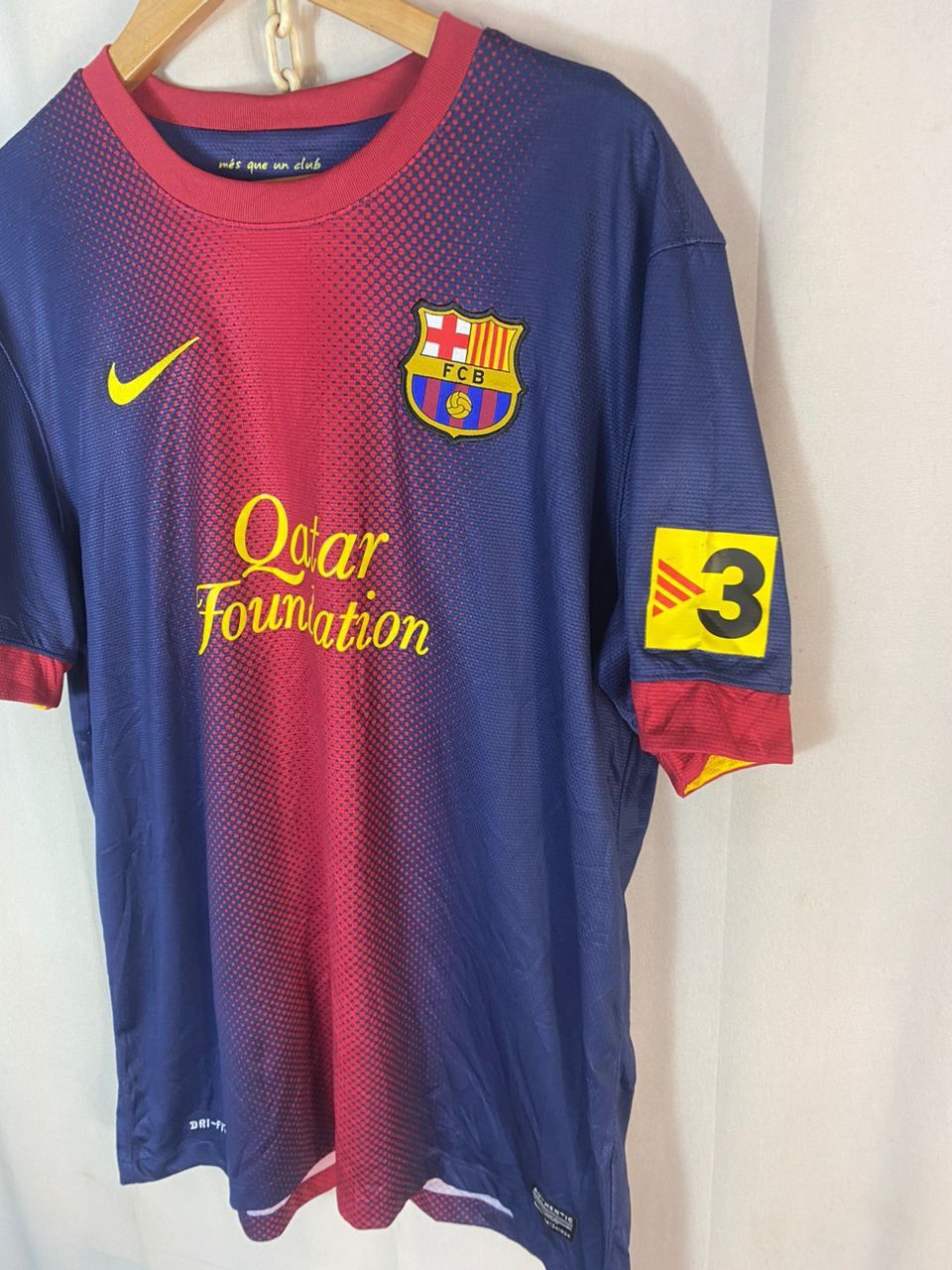 Nike Barcelona fc 2012/13 jersey by nike Size US L / EU 52-54 / 3 - 3 Thumbnail