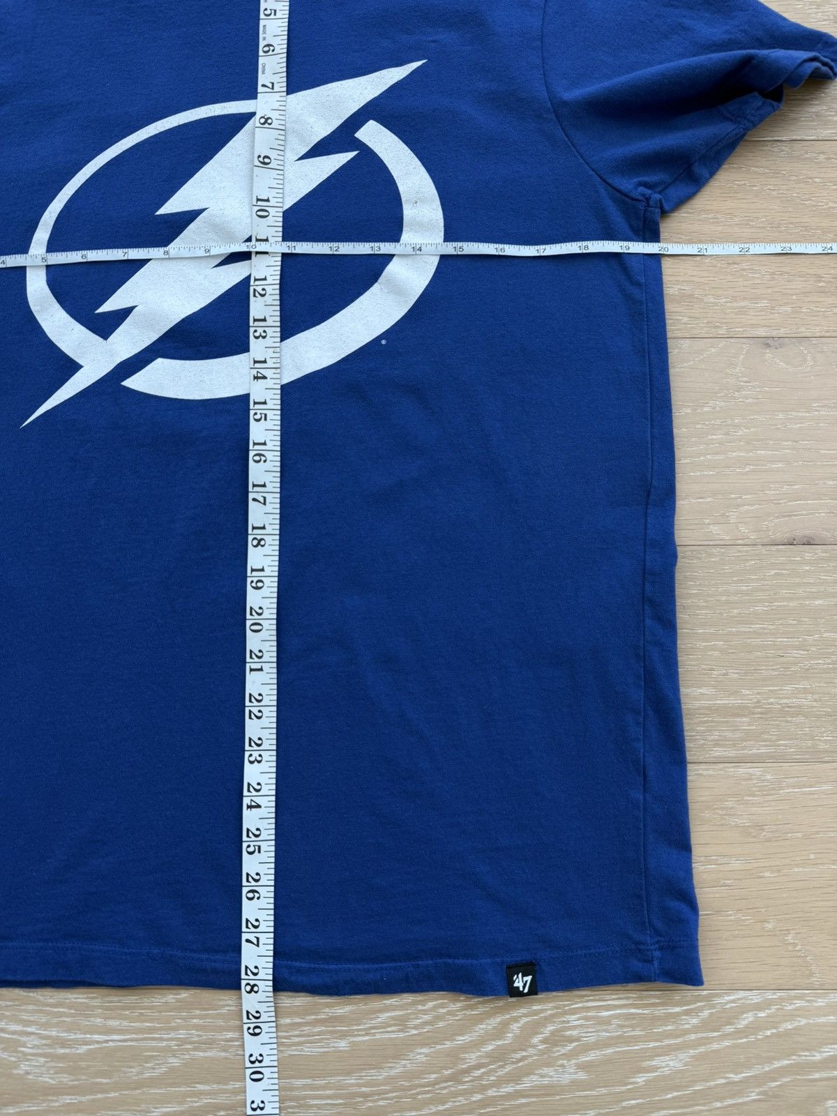 47 Brand Tampa Bay Lightning Bolts Logo NHL Shirt Size US M / EU 48-50 / 2 - 5 Thumbnail