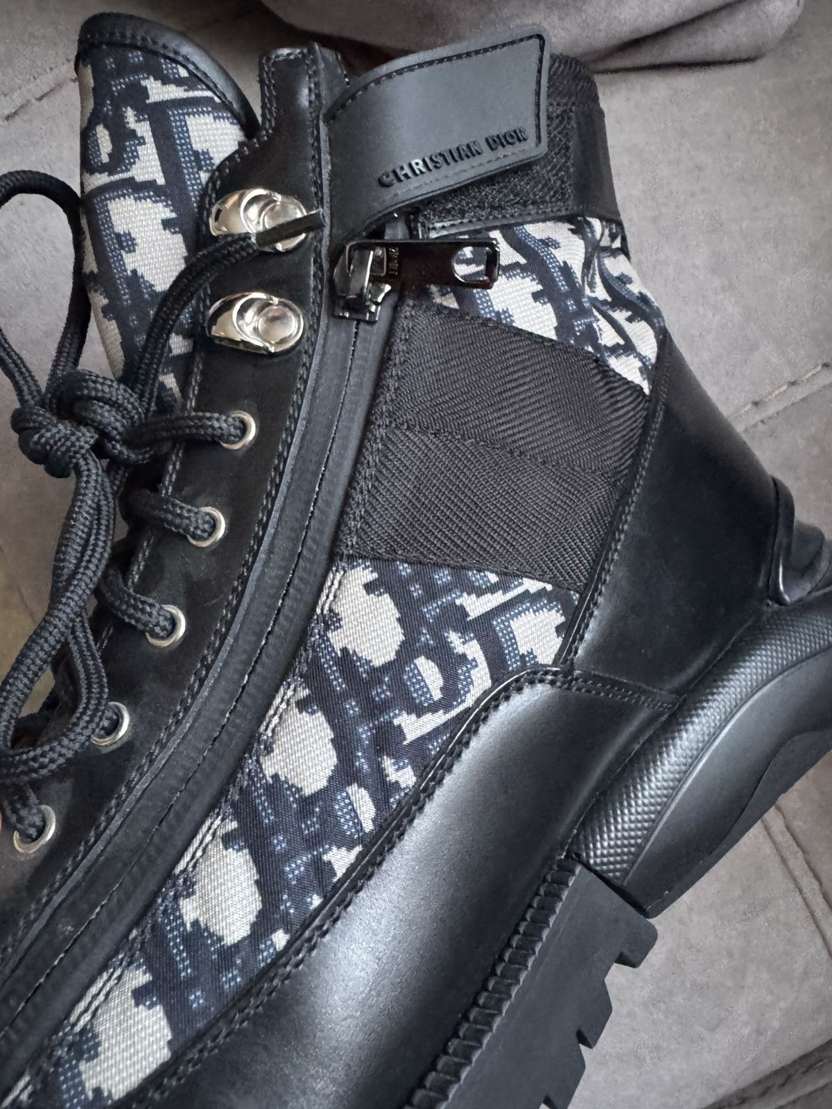 Dior DIOR OBLIQUE boots sz42 study all photos and description plz Size US 9 / EU 42 - 22 Thumbnail