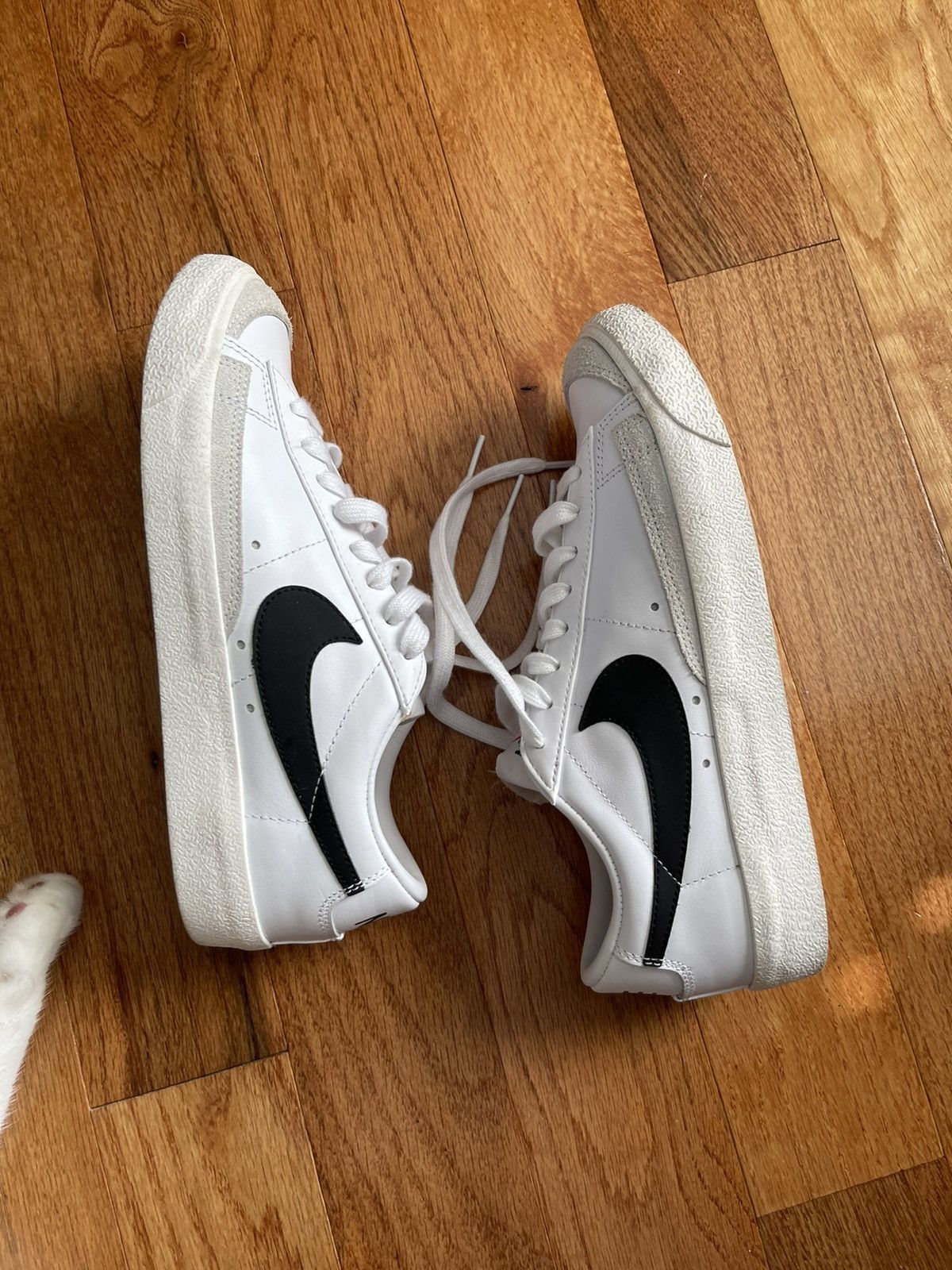 Nike Nike Blazer Low 77' Vintage Size US 7 / EU 40 - 7 Thumbnail