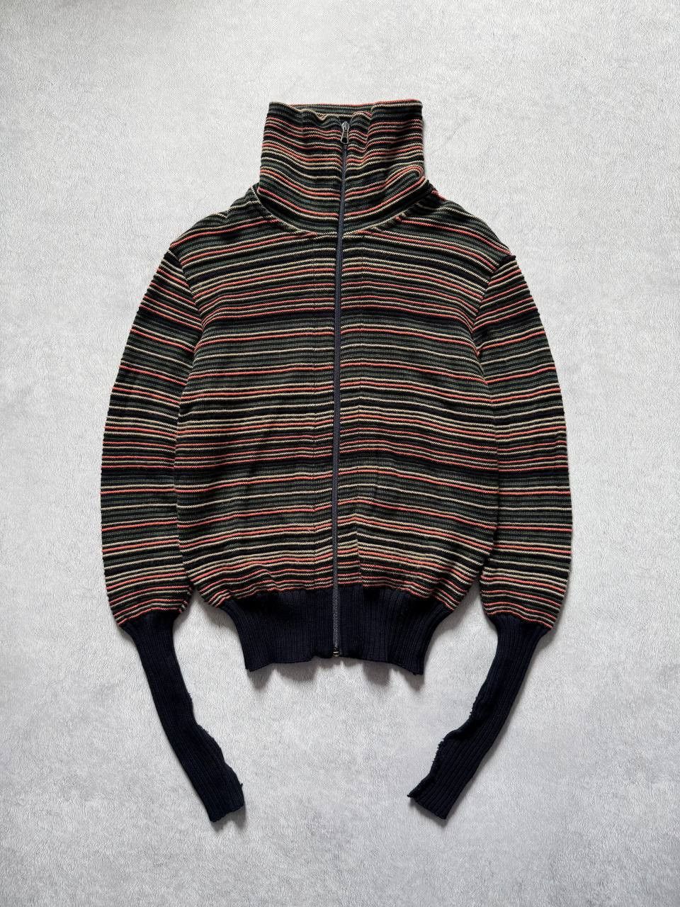 Beige Swiss Y2K Striped Zip Sweater Extended Cuff Sleeves
