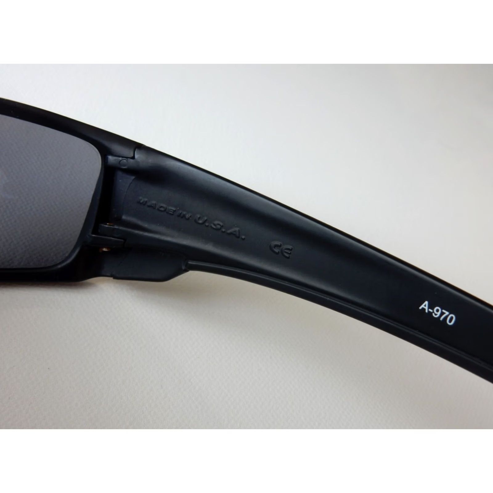 Oakley Oakley Sunglasses Fuel Cell Global Flags International Men Sunglasses Black XS Size ONE SIZE - 5 Thumbnail