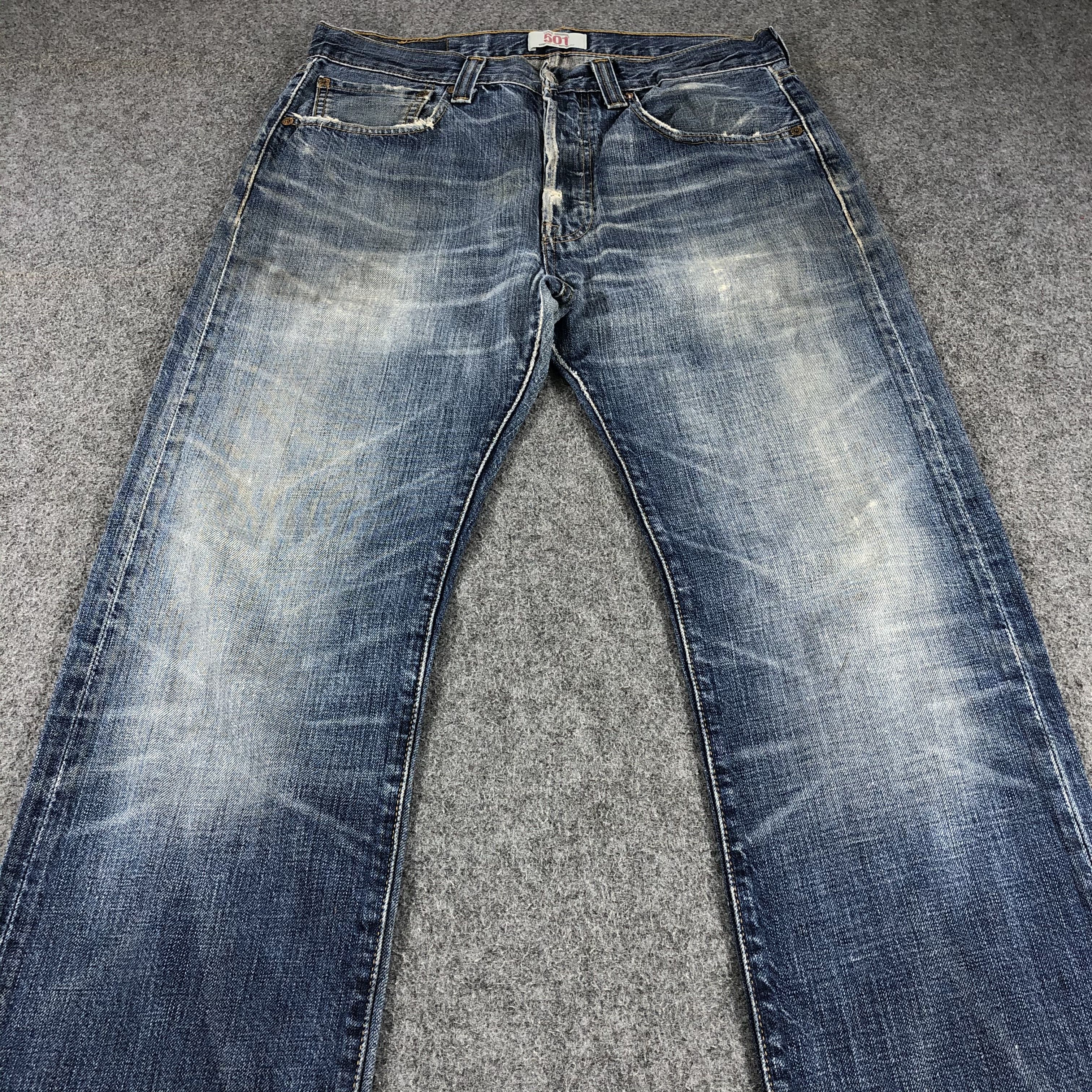 Levi's × Vintage Vintage 90s Light Wash Levis 501 Jeans-JM895 Size US 31 - 3 Thumbnail