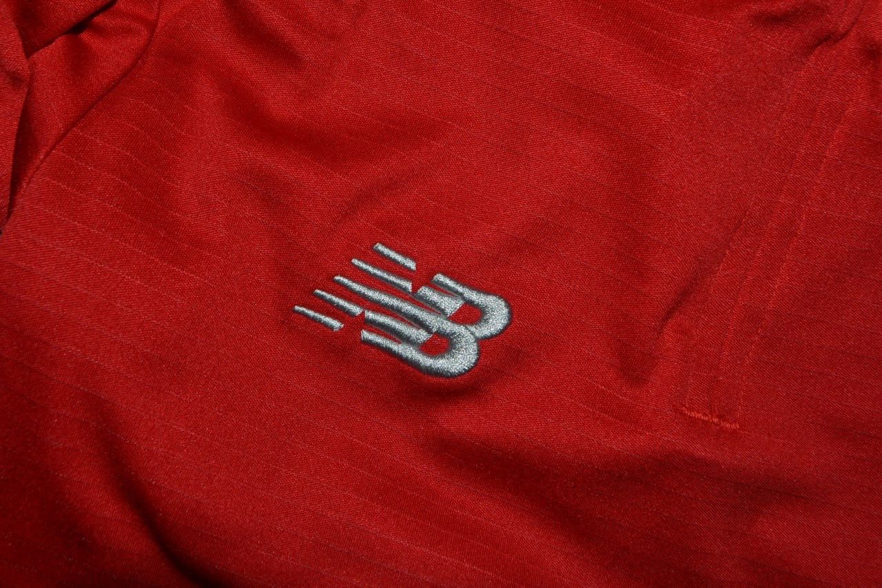 New Balance New Balance FC LIVERPOOL TRAINING SOCCER SHIRT JERSEY SIZE M Size US M / EU 48-50 / 2 - 5 Thumbnail