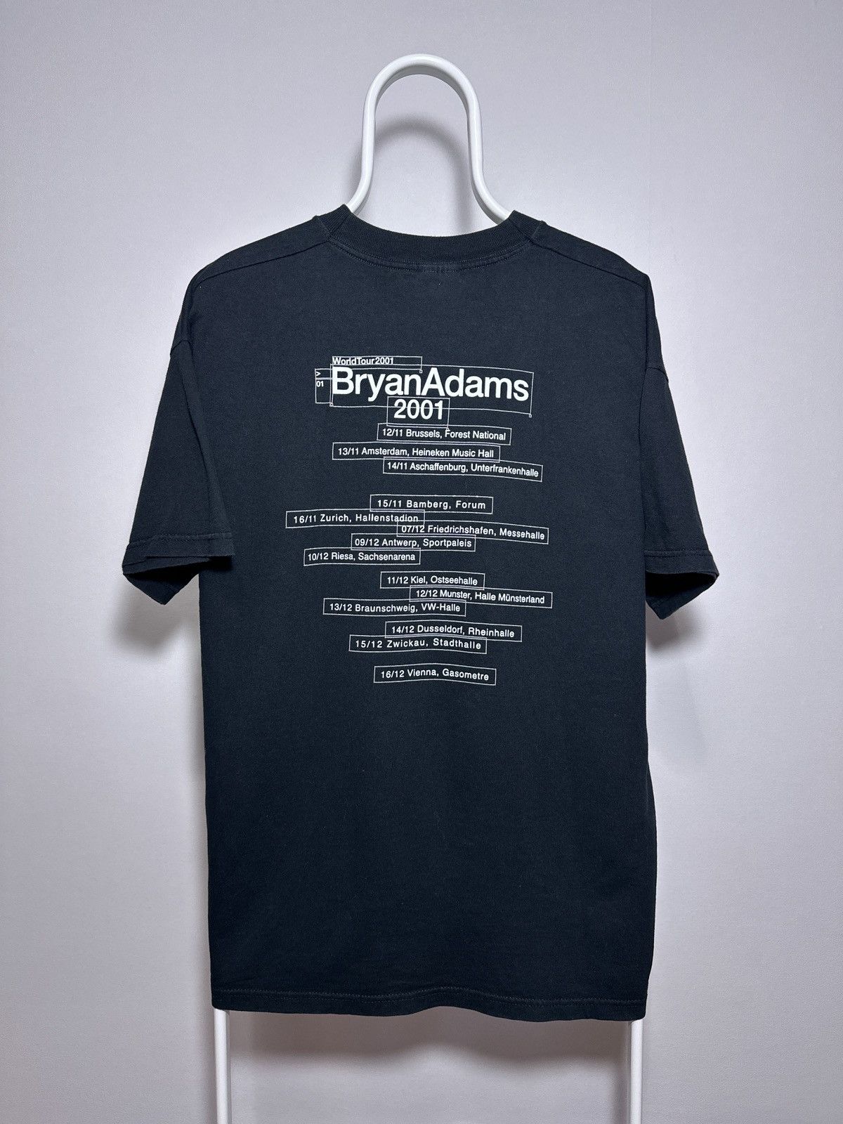 Band Tees Bryan Adams 2000/2001 World Tour Concert Tshirt Size US XL / EU 56 / 4 - 2 Thumbnail